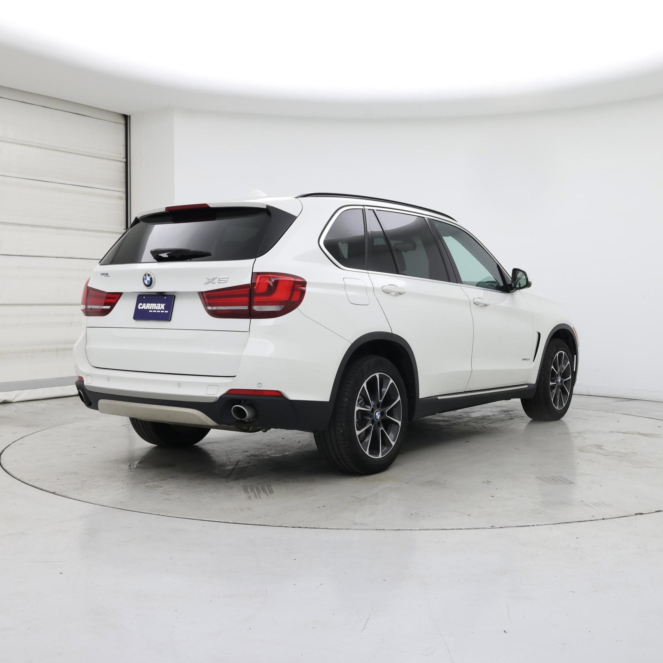 Thumbnail: 2016 BMW X5 - 8