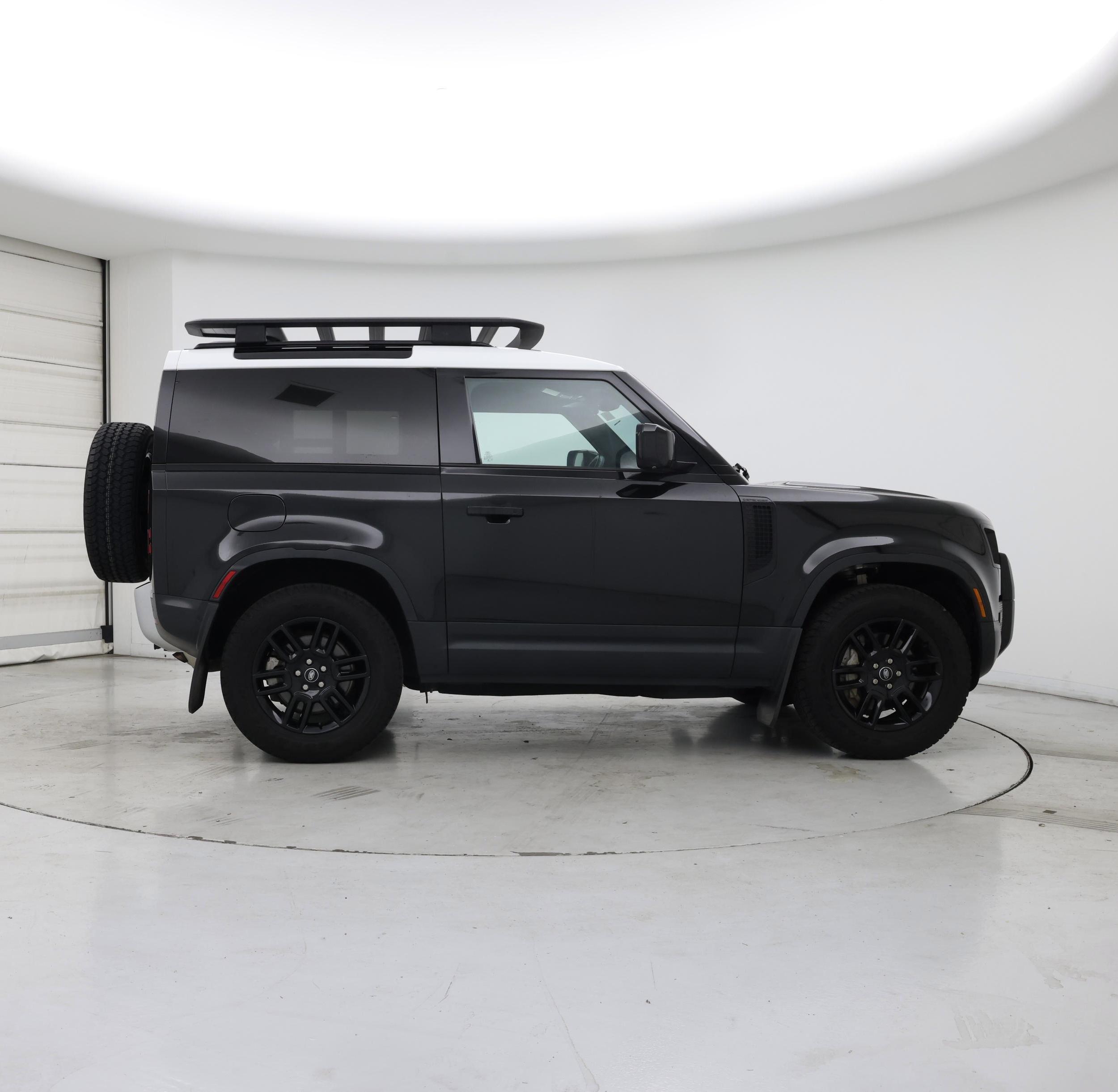 Thumbnail: 2023 Land Rover Defender - 7