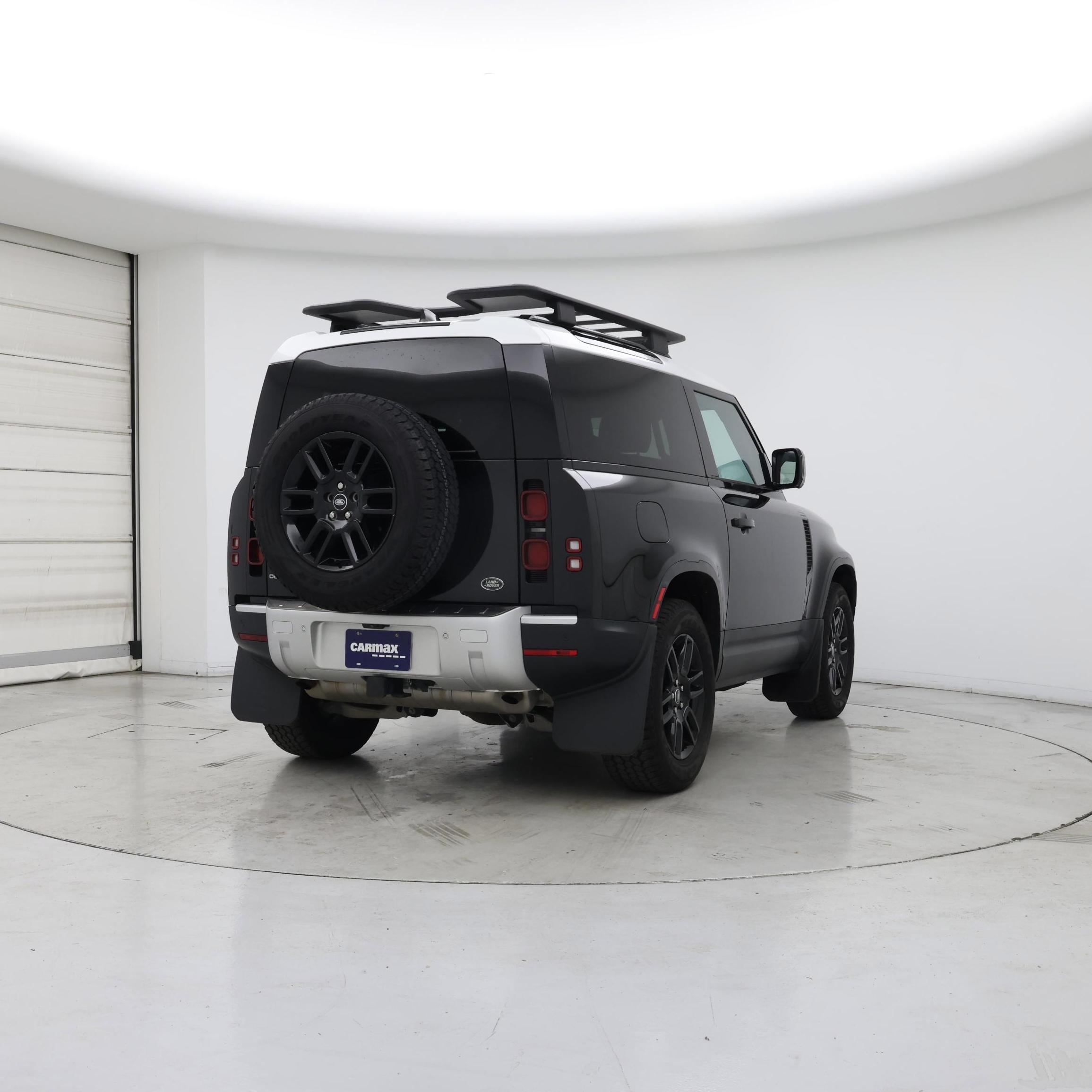 Thumbnail: 2023 Land Rover Defender - 8