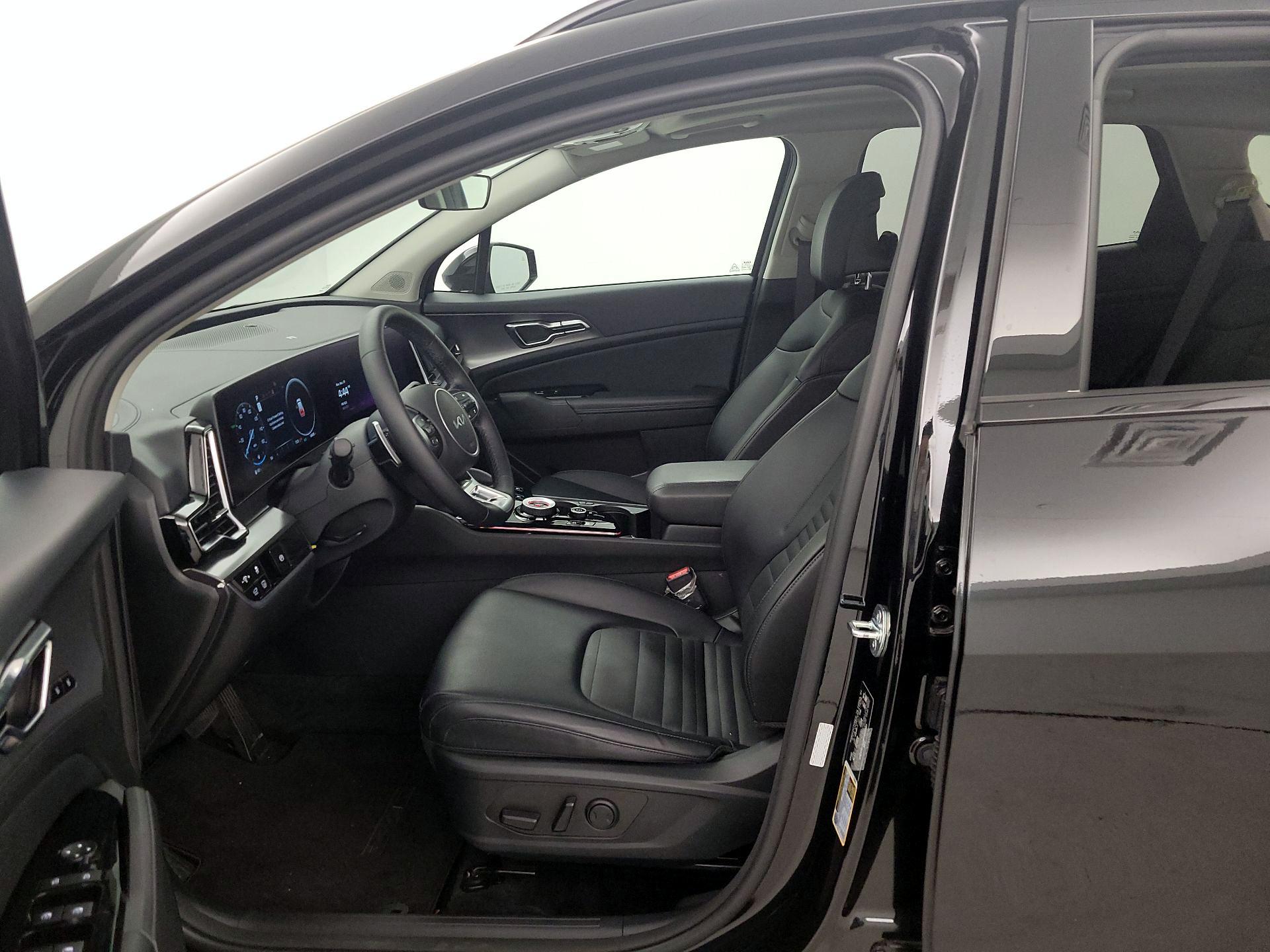 Thumbnail: 2023 Kia Sportage - 11