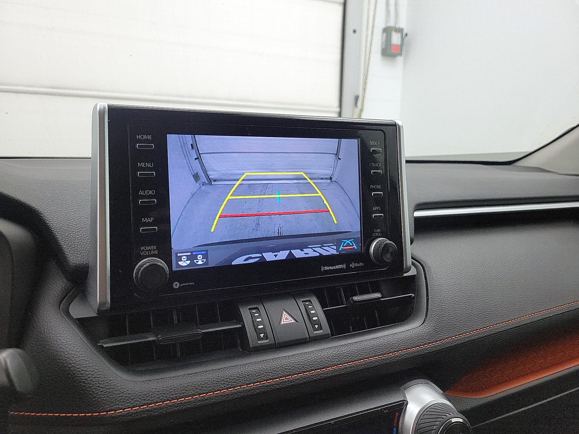 Thumbnail: 2019 Toyota RAV4 - 14