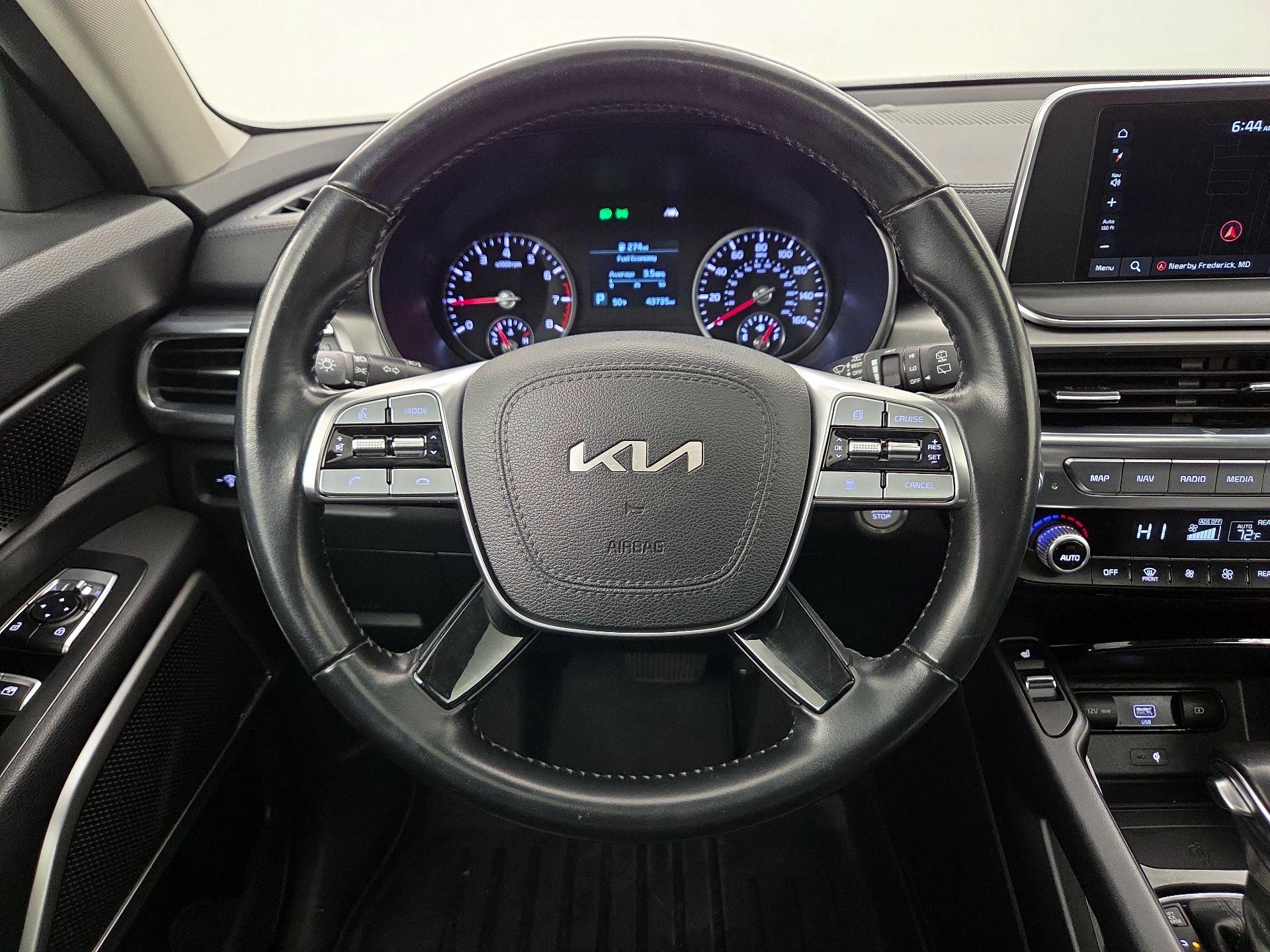 Thumbnail: 2022 Kia Telluride - 10