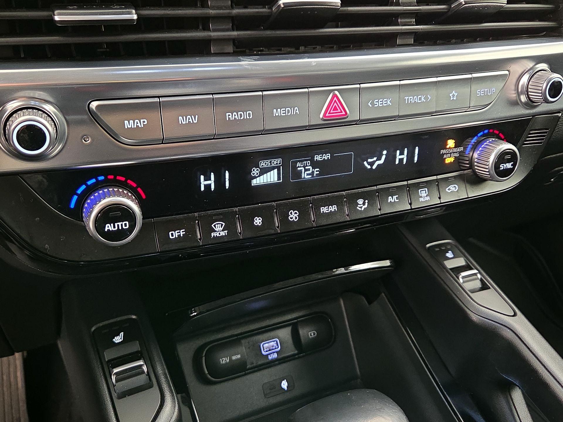 Thumbnail: 2022 Kia Telluride - 17