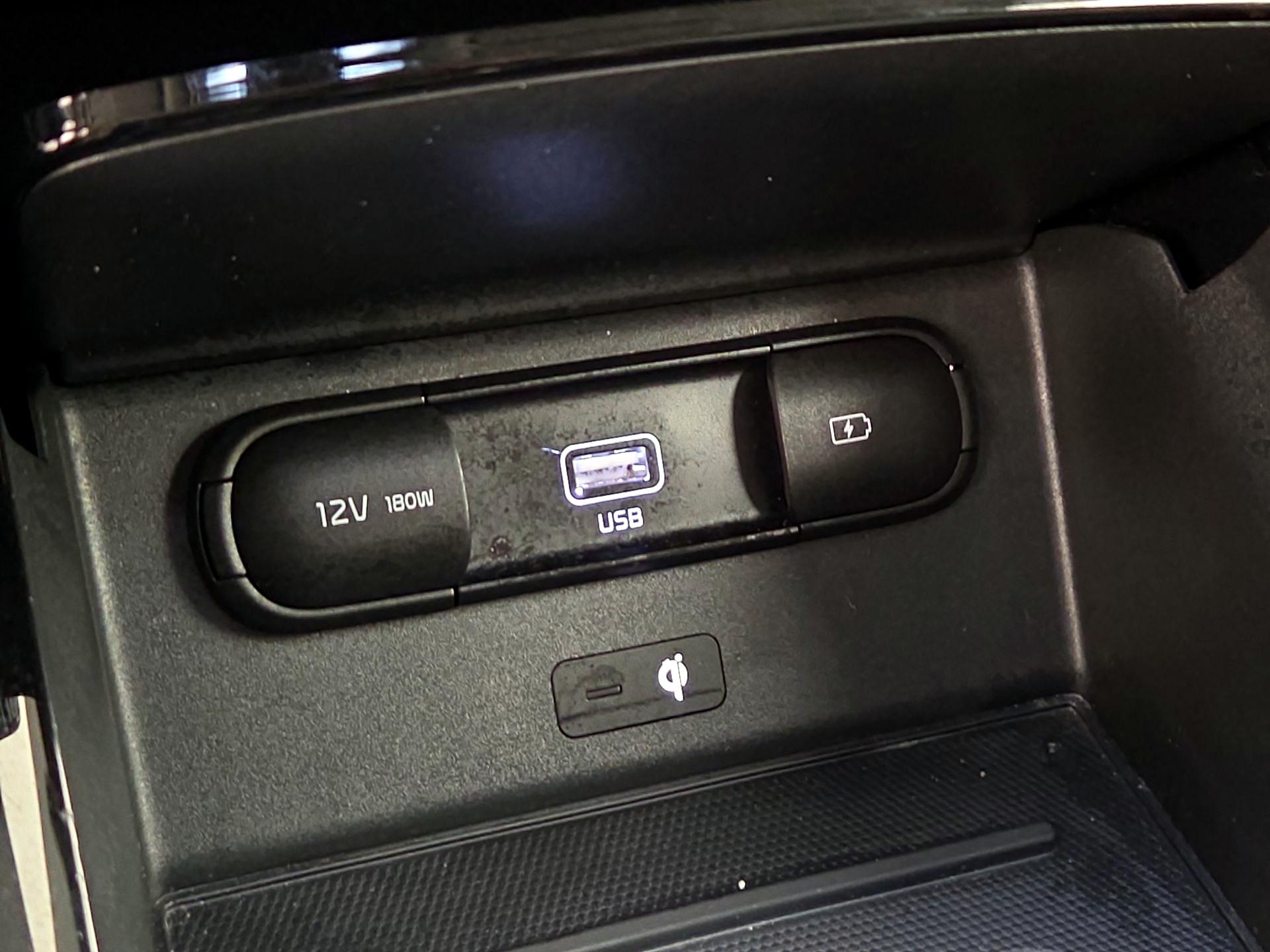 Thumbnail: 2022 Kia Telluride - 19