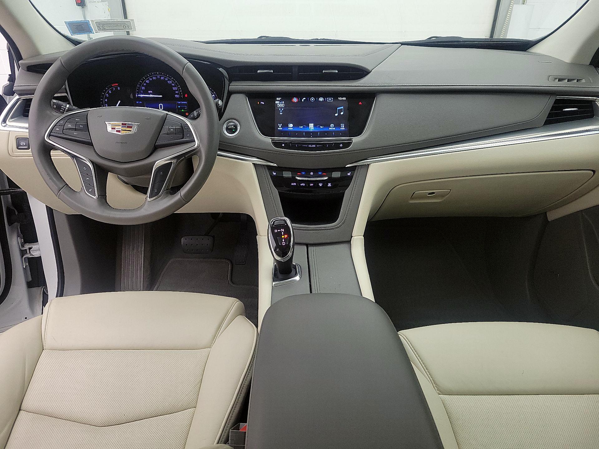 Thumbnail: 2019 Cadillac XT5 - 9