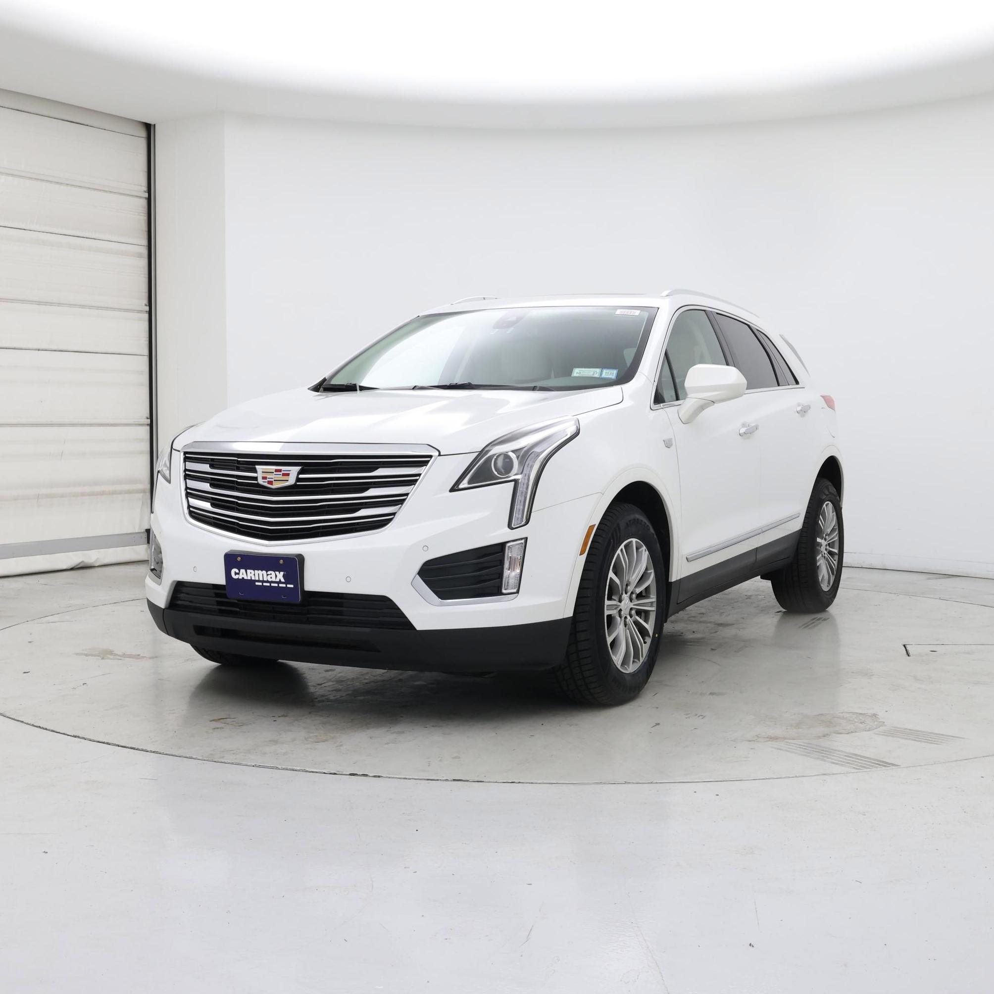 Thumbnail: 2019 Cadillac XT5 - 4