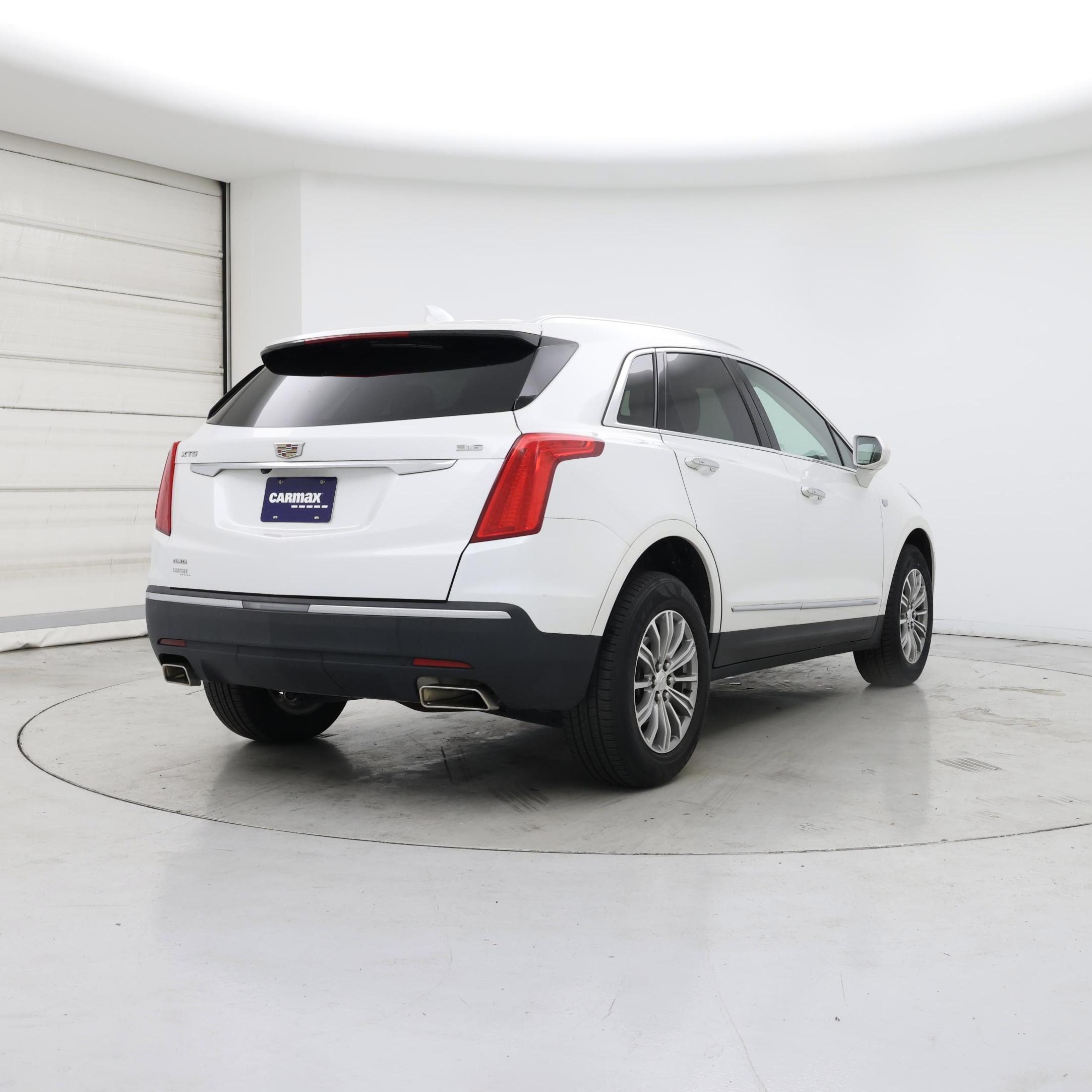 Thumbnail: 2019 Cadillac XT5 - 8
