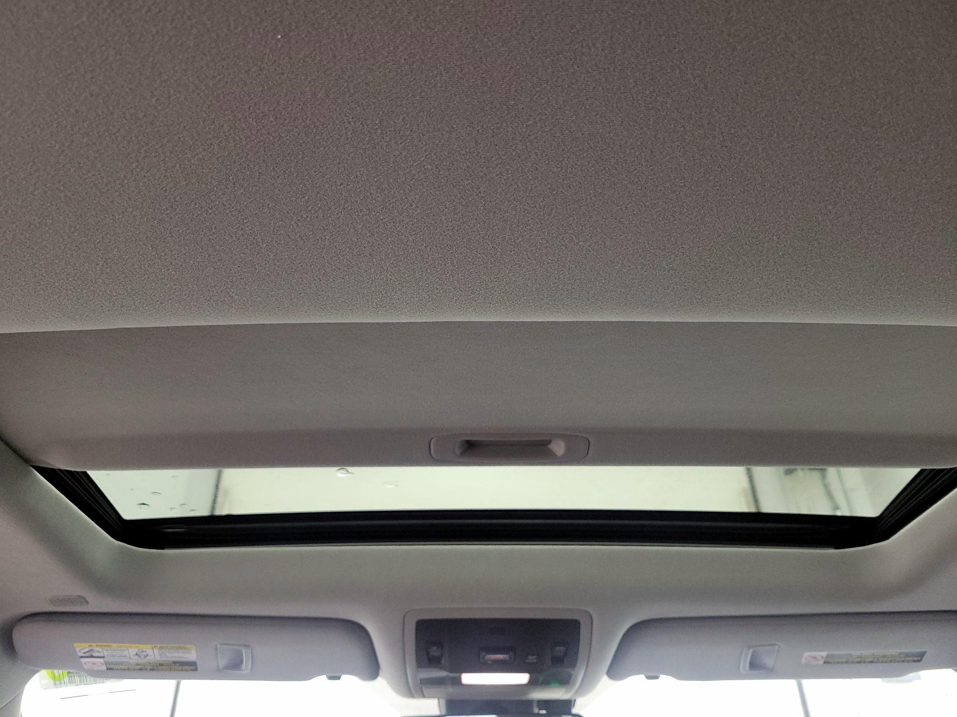 Thumbnail: 2020 Lexus RX - 19