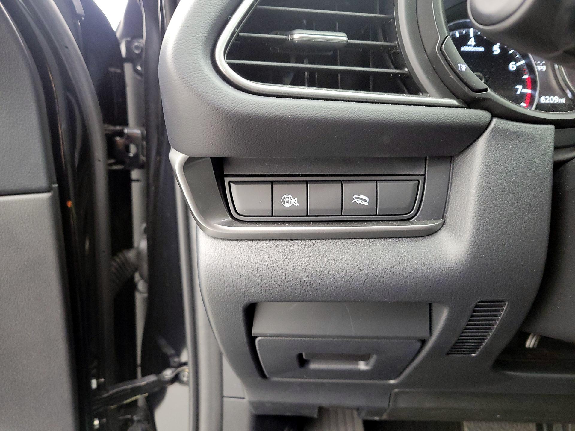 Thumbnail: 2025 Mazda CX-30 - 13