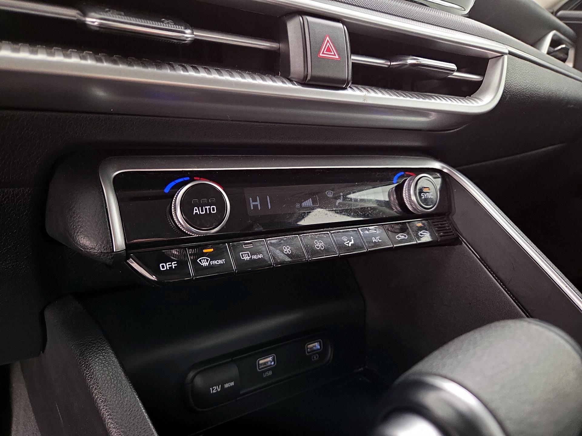 Thumbnail: 2023 Kia K5 - 16