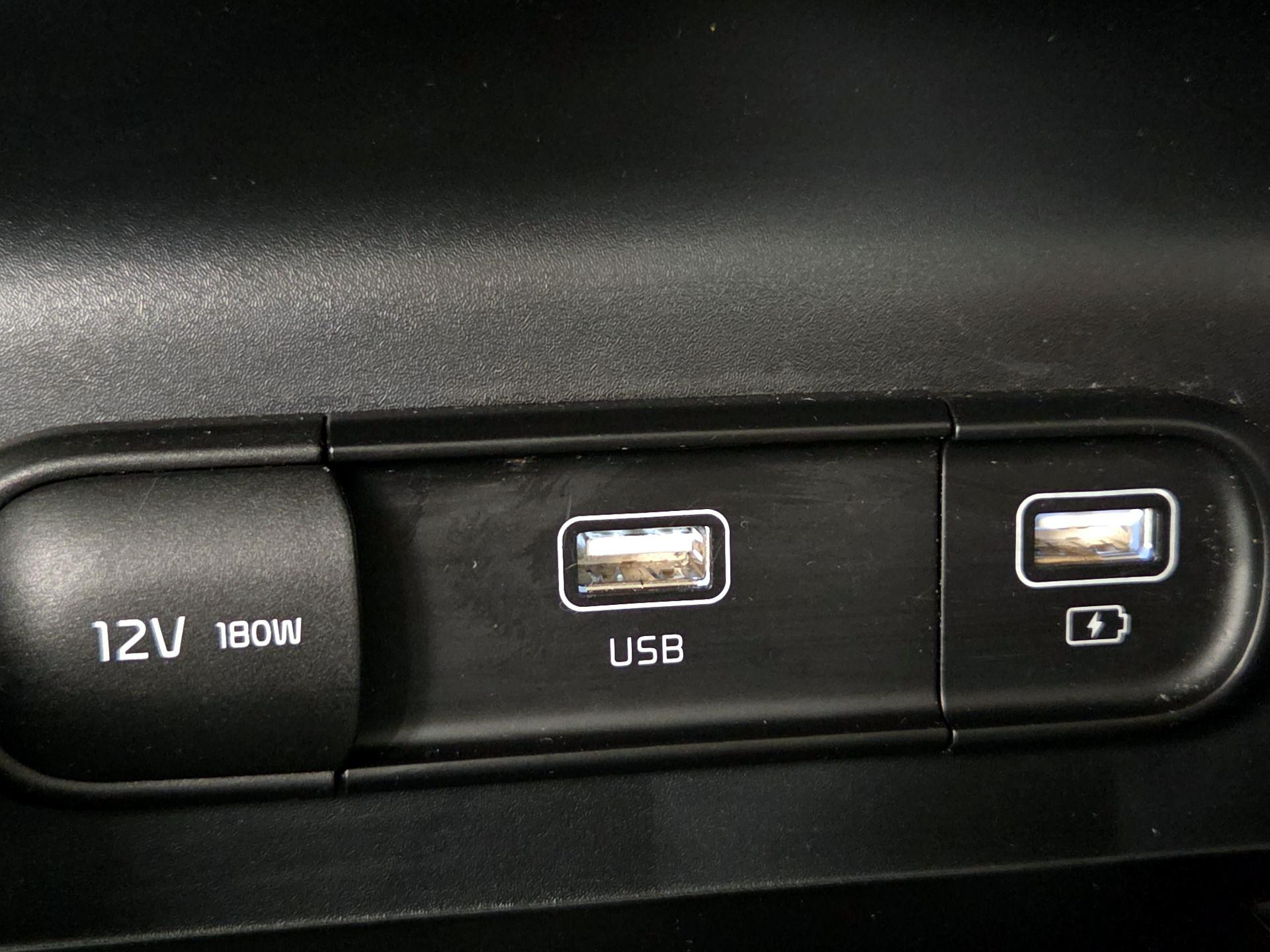 Thumbnail: 2023 Kia K5 - 18