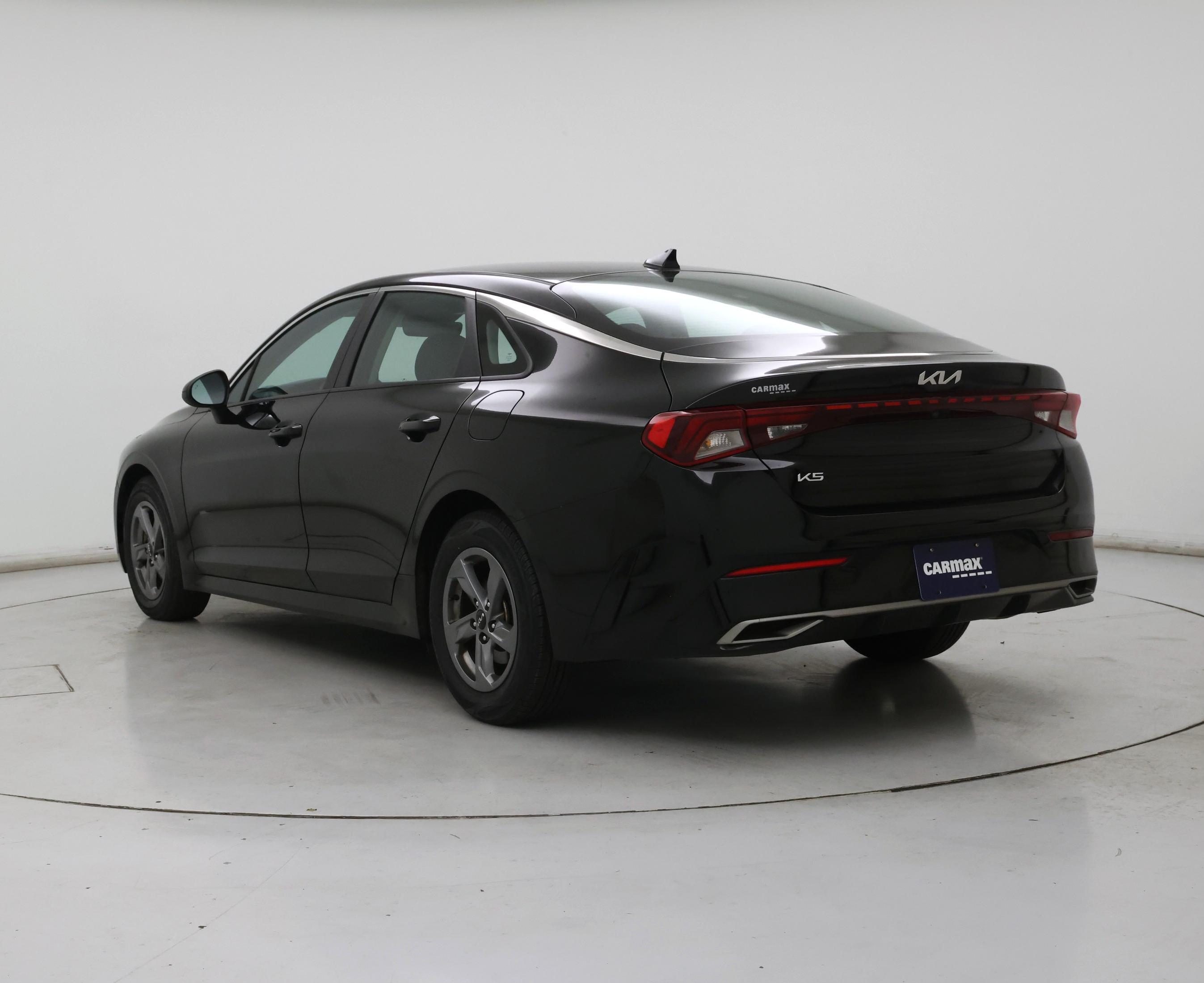 Thumbnail: 2023 Kia K5 - 2