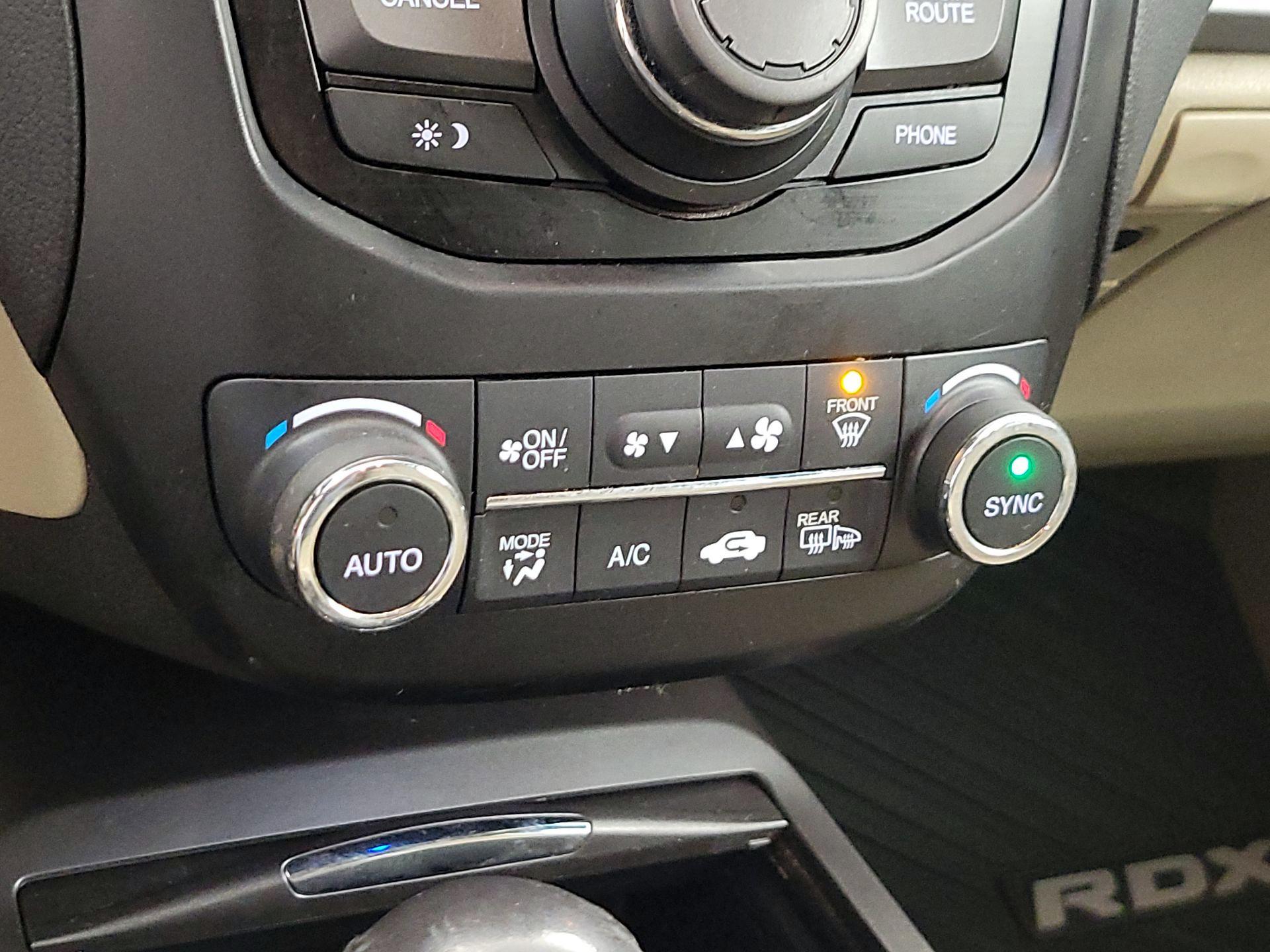 Thumbnail: 2014 Acura RDX - 17