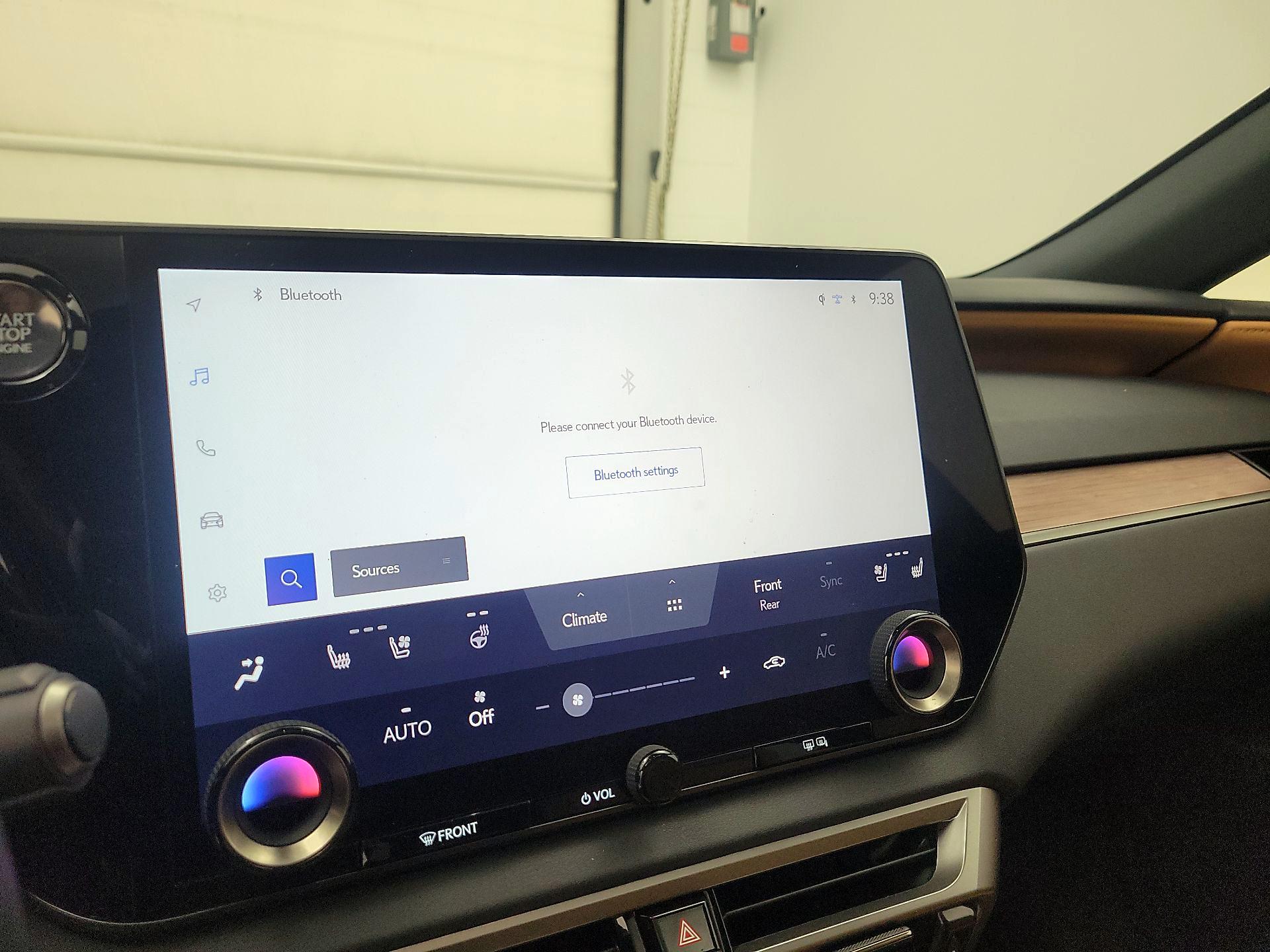 Thumbnail: 2024 Lexus RX - 15