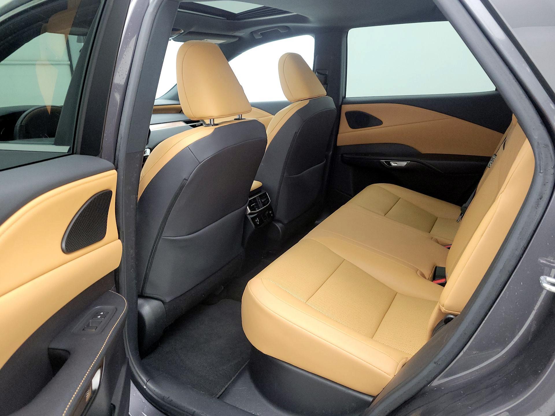 Thumbnail: 2024 Lexus RX - 20