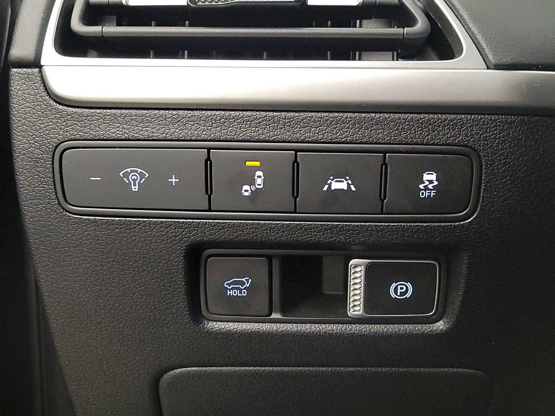 Thumbnail: 2021 Hyundai Palisade - 13