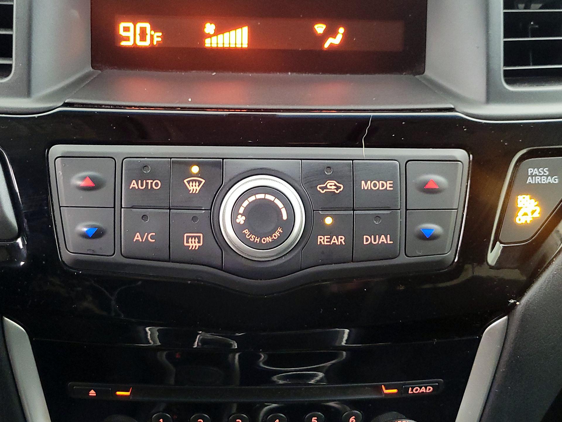 Thumbnail: 2016 Nissan Pathfinder - 15