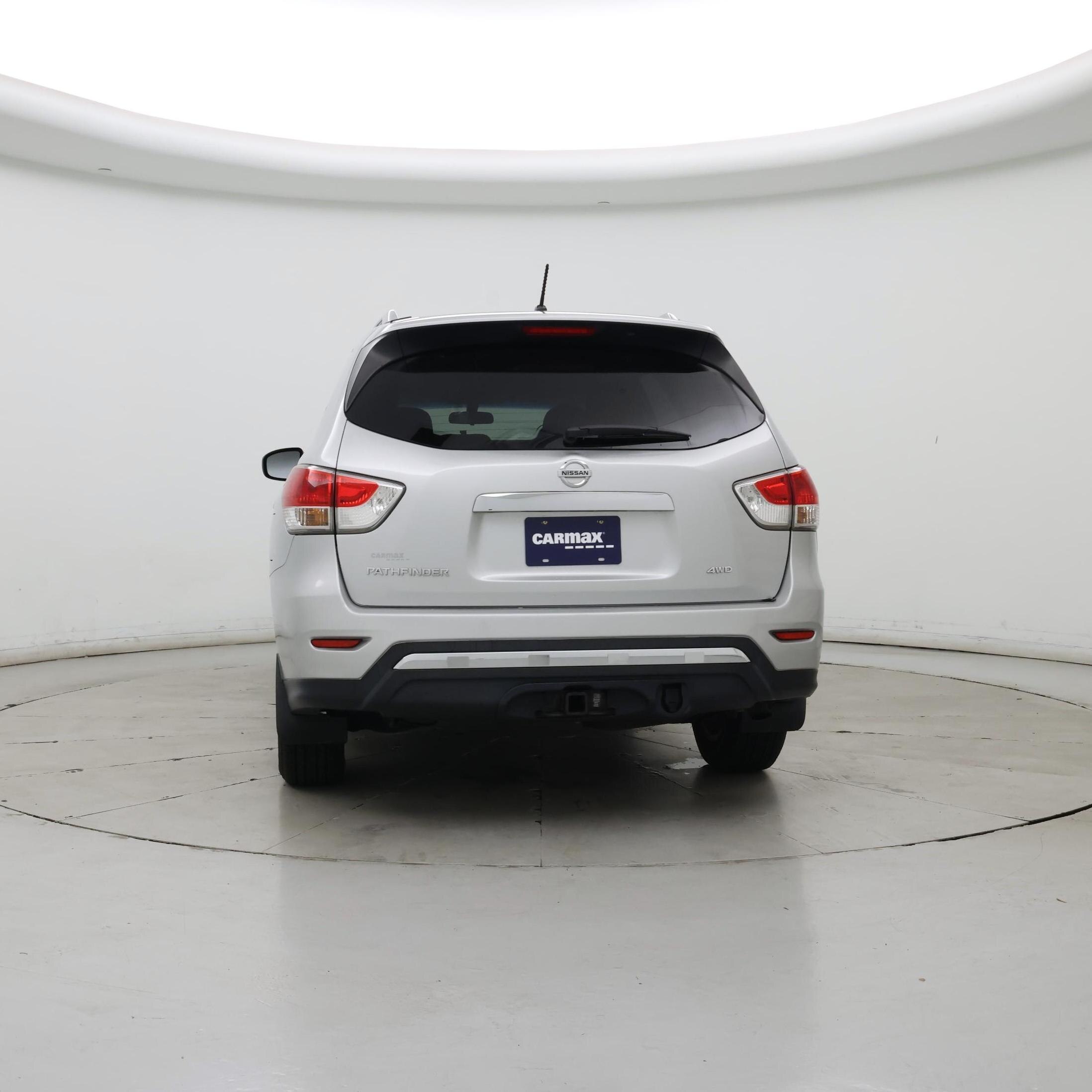 Thumbnail: 2016 Nissan Pathfinder - 6