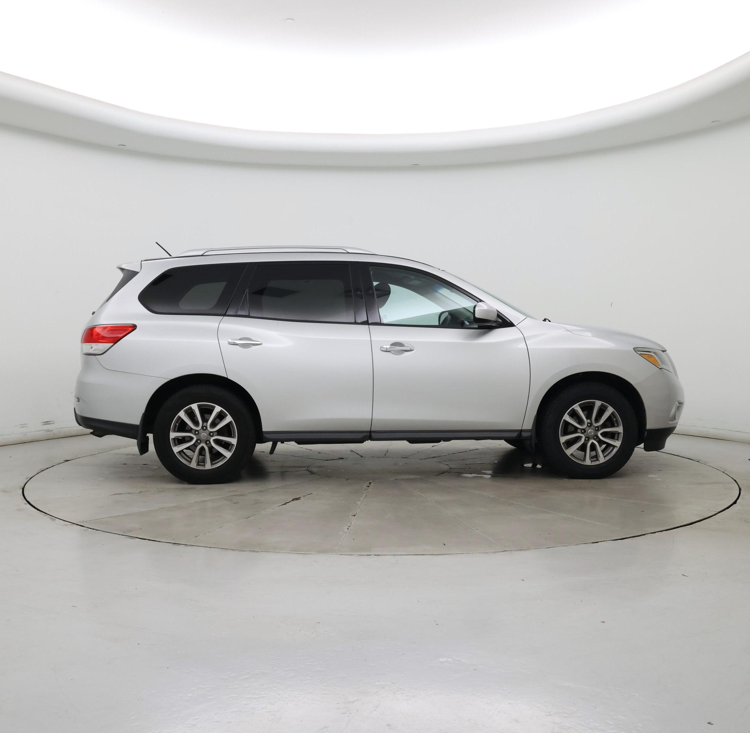 Thumbnail: 2016 Nissan Pathfinder - 7