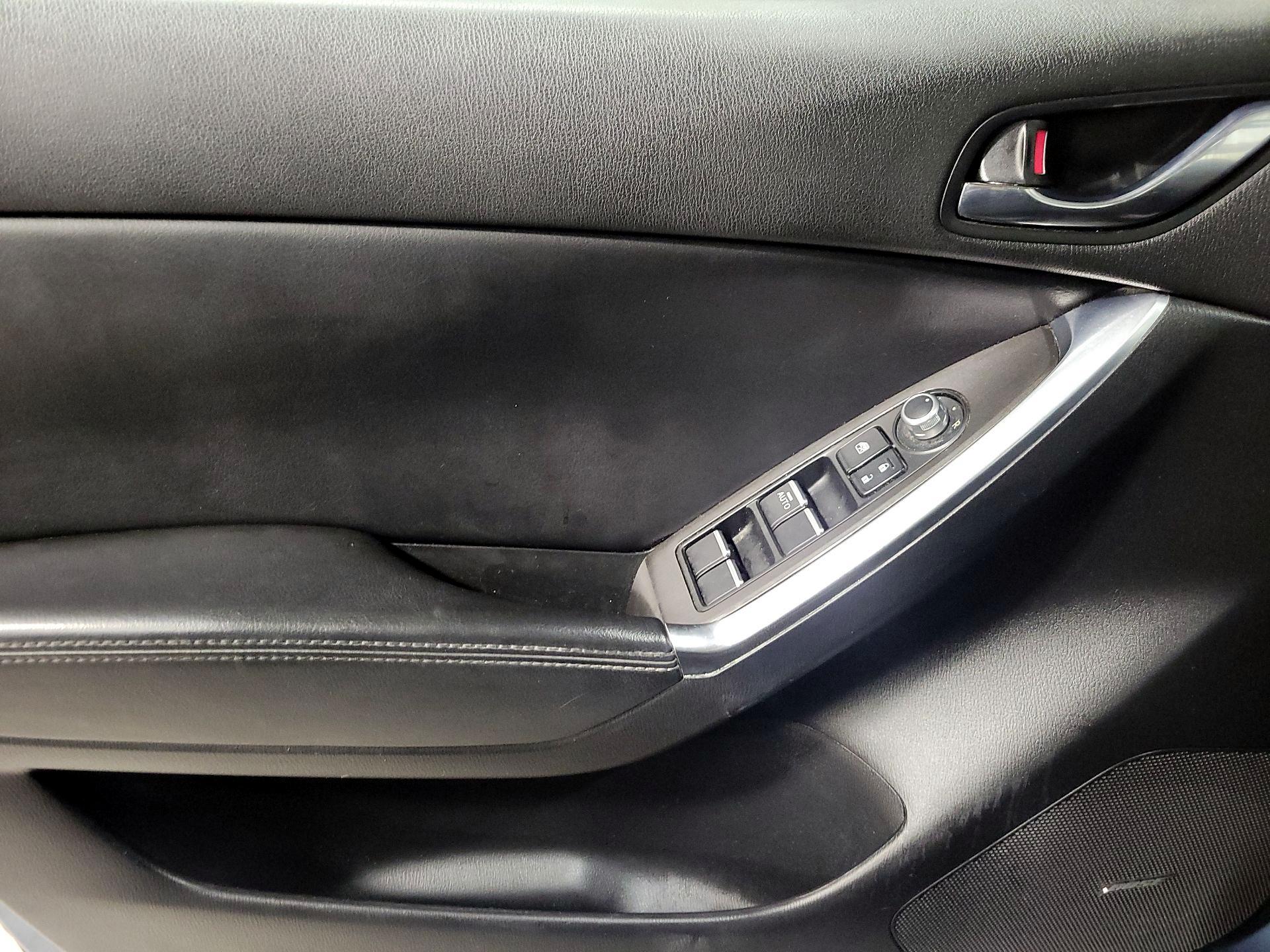 Thumbnail: 2016 Mazda CX-5 - 12