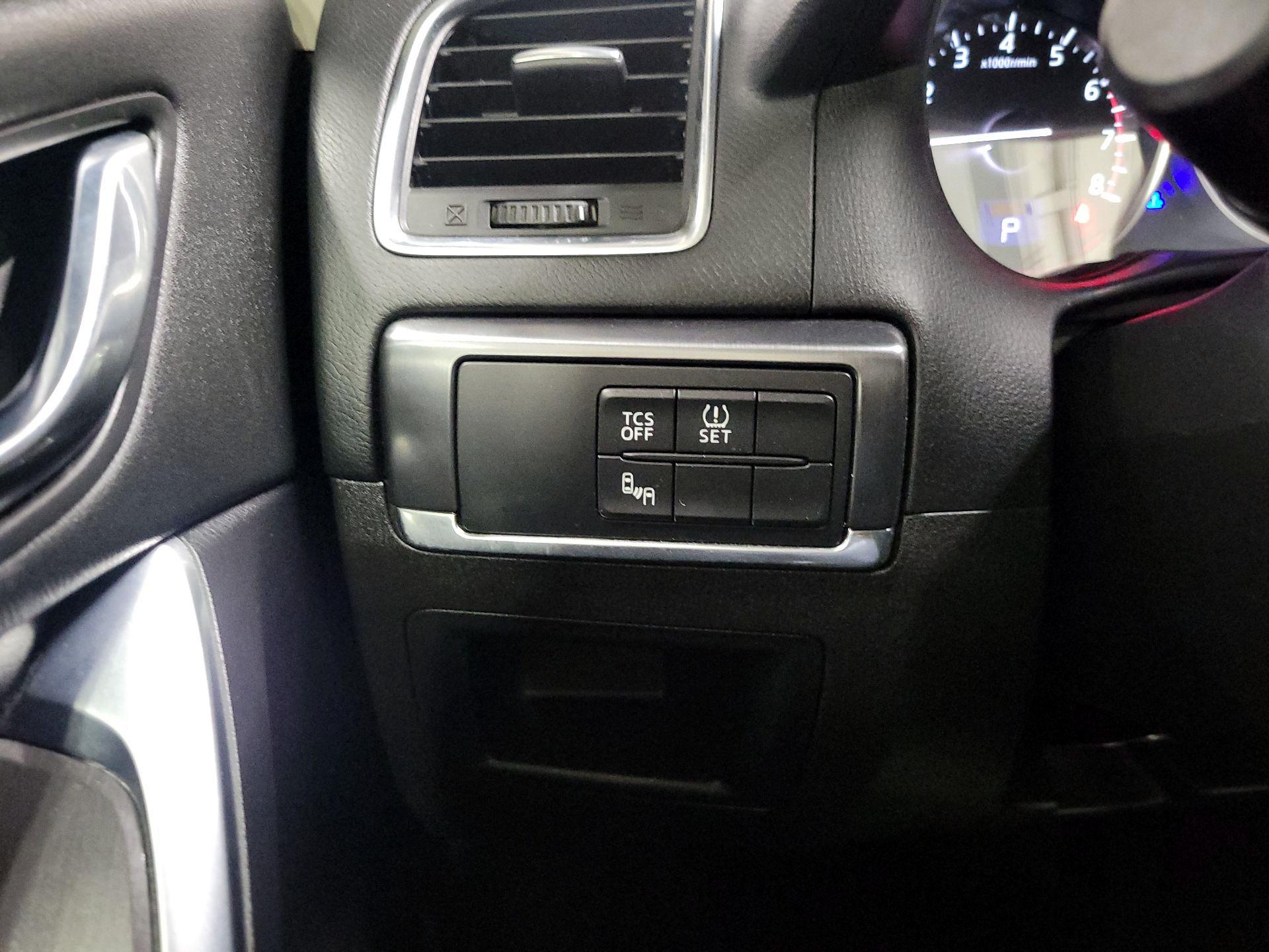 Thumbnail: 2016 Mazda CX-5 - 13