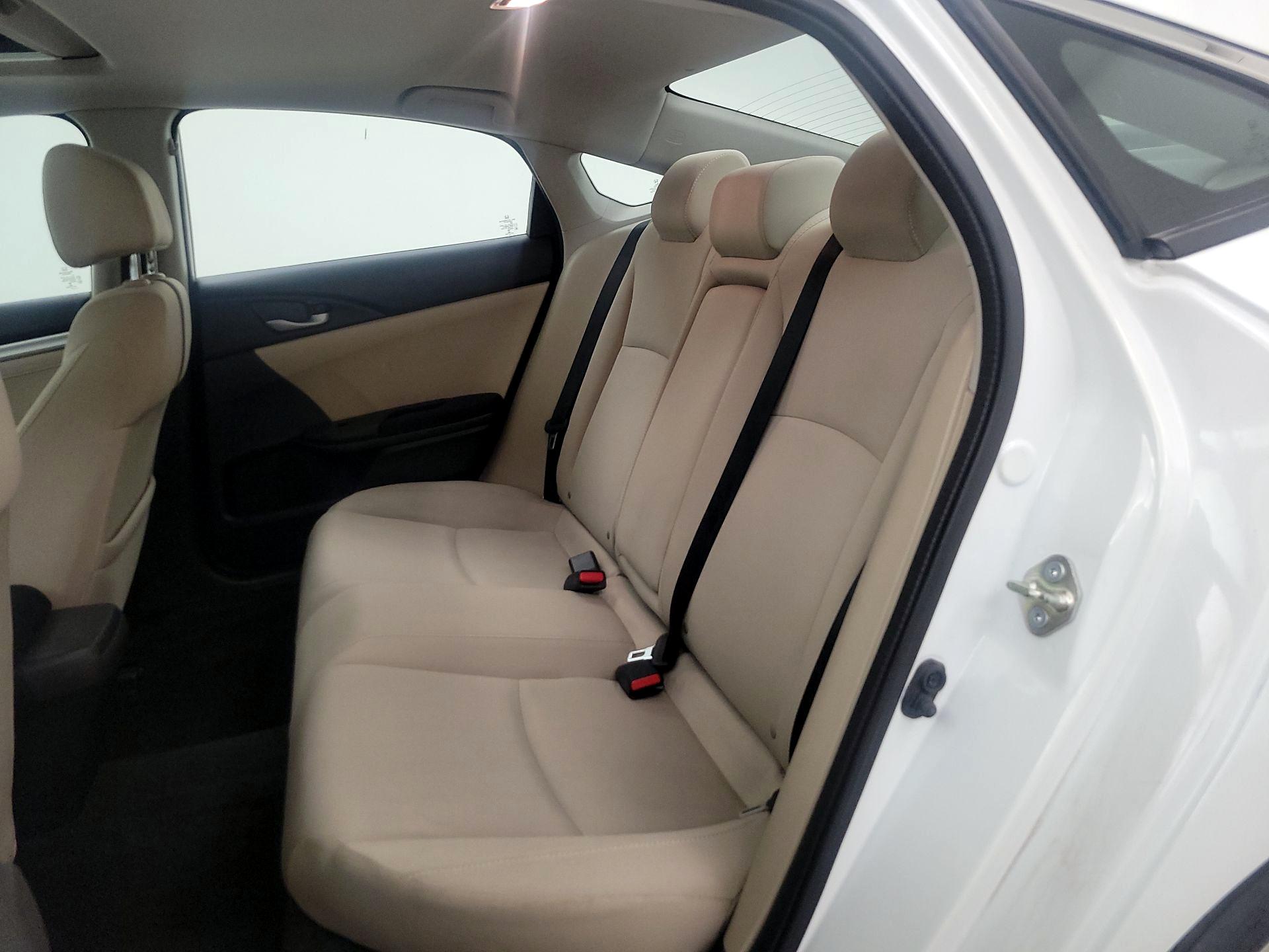 Thumbnail: 2016 Honda Civic - 20