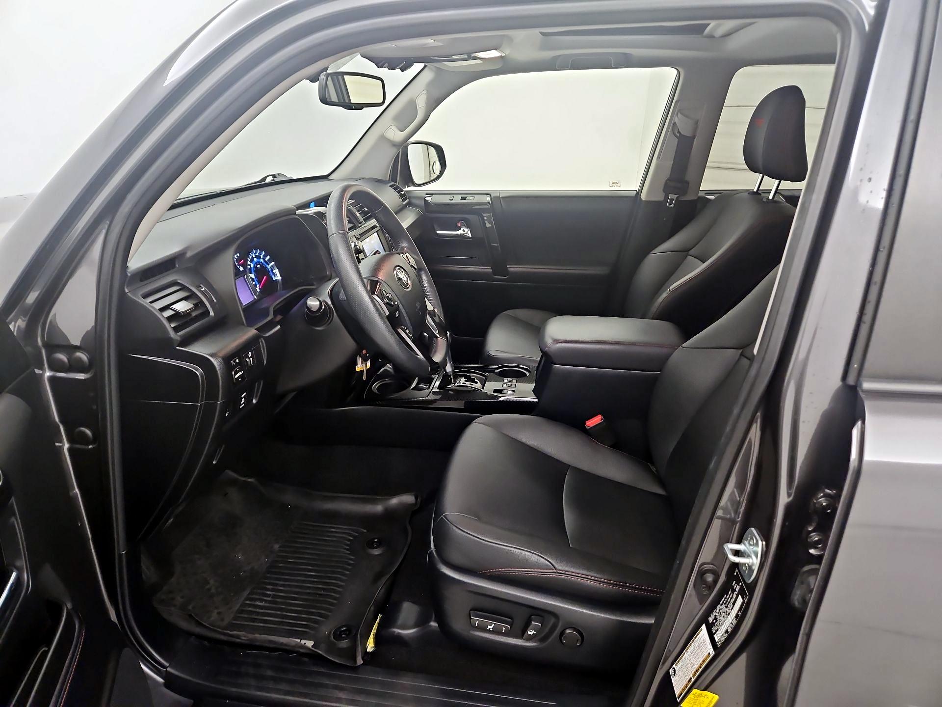 Thumbnail: 2019 Toyota 4Runner - 11