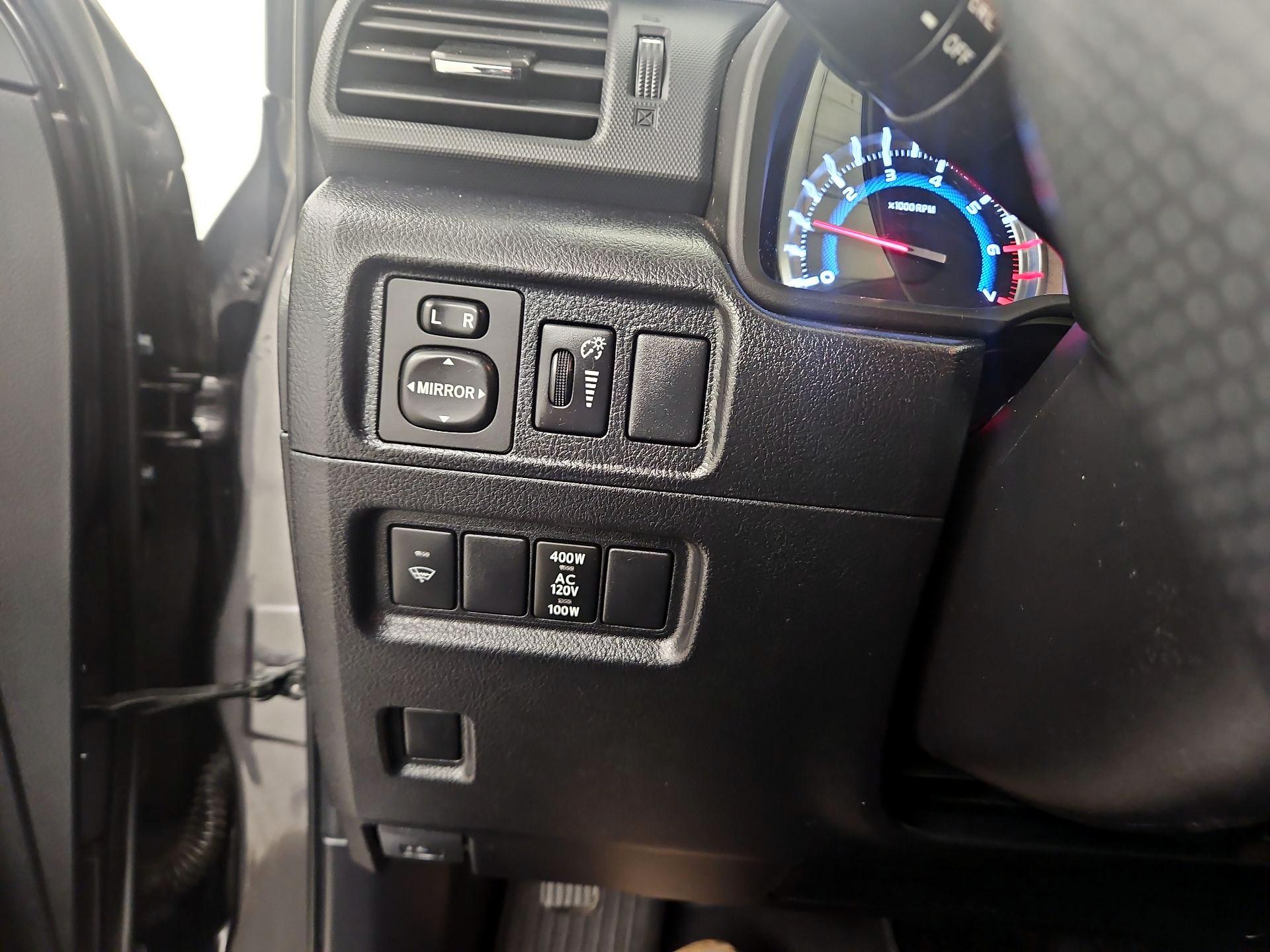 Thumbnail: 2019 Toyota 4Runner - 13