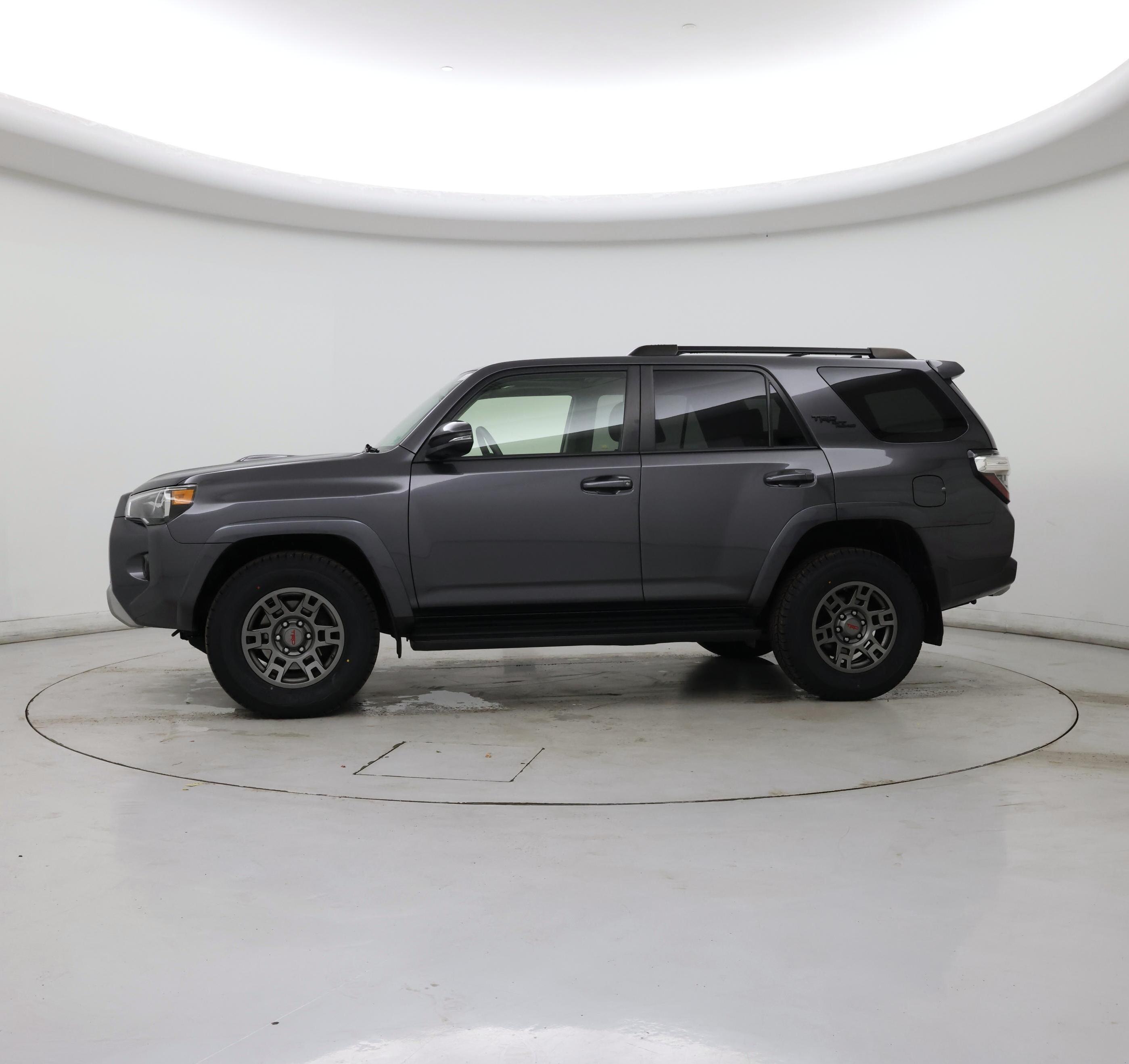 Thumbnail: 2019 Toyota 4Runner - 3