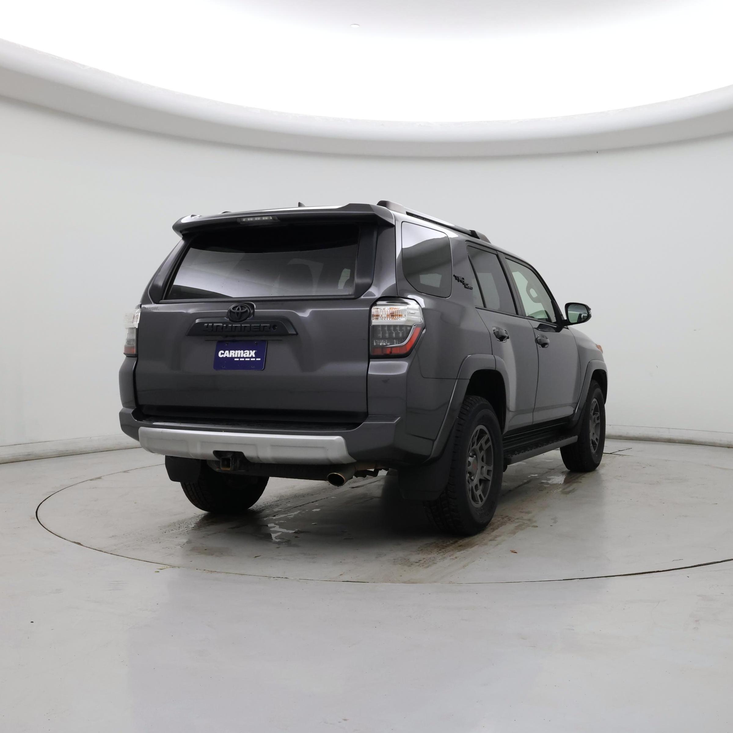 Thumbnail: 2019 Toyota 4Runner - 8