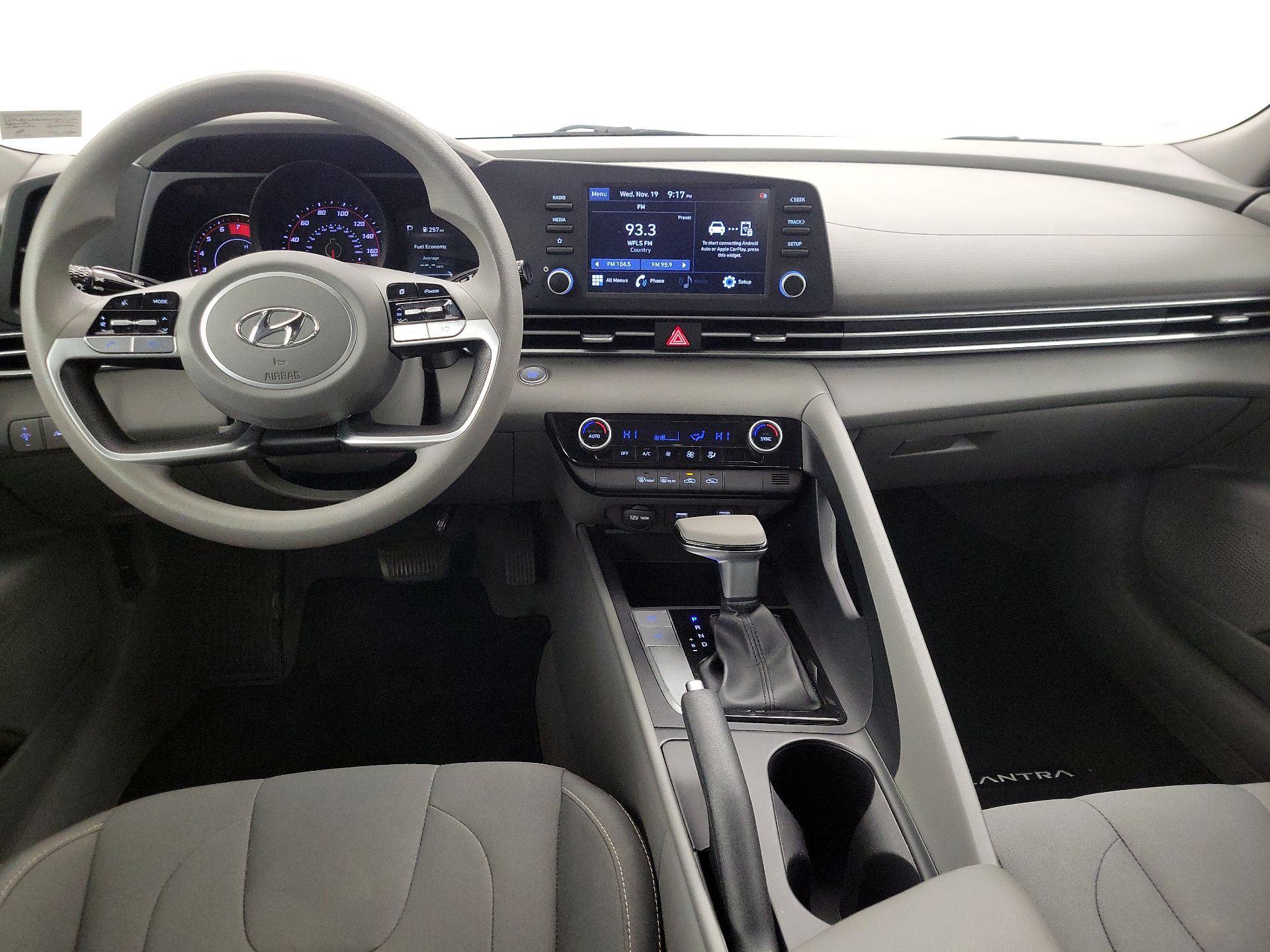 Thumbnail: 2021 Hyundai Elantra - 9