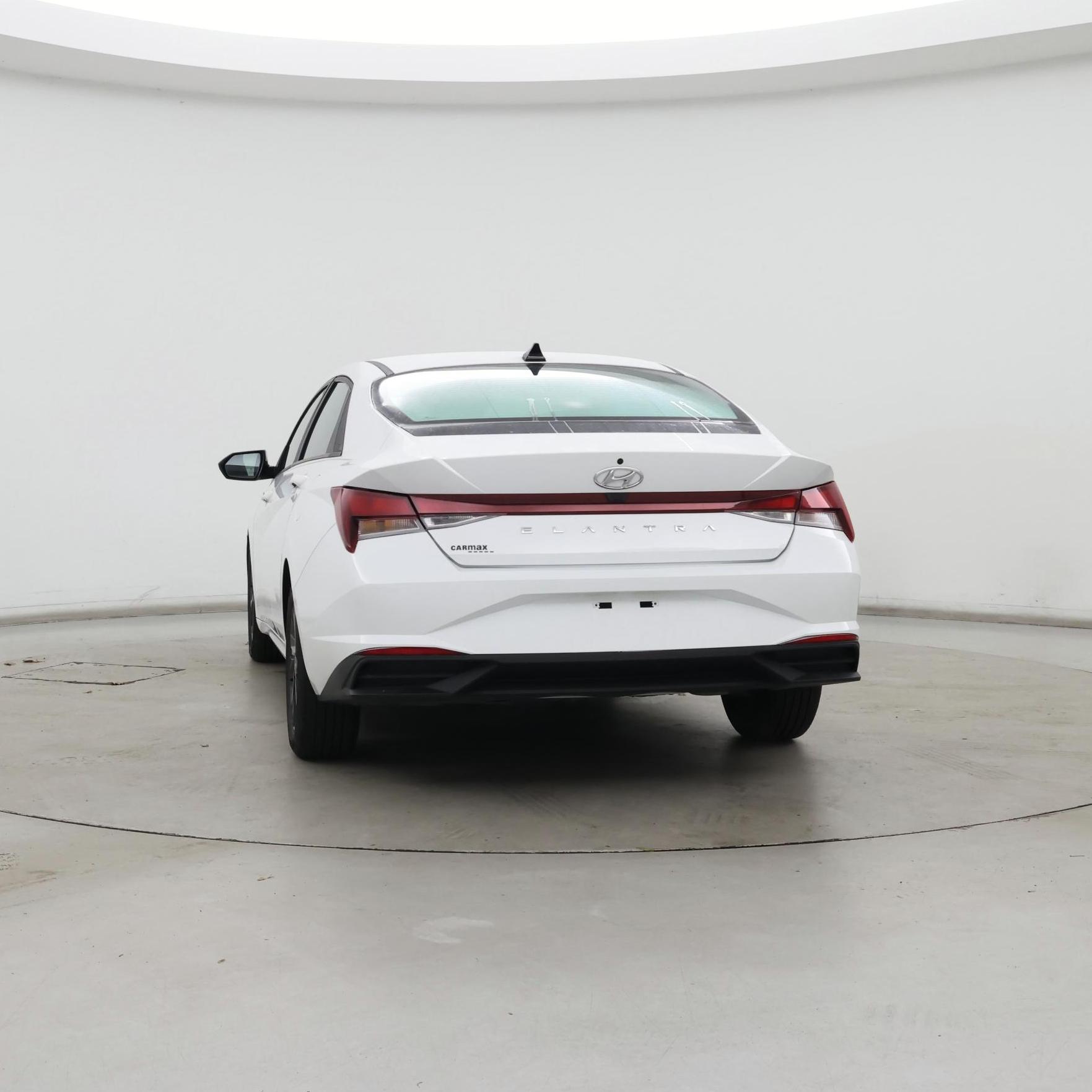 Thumbnail: 2021 Hyundai Elantra - 6