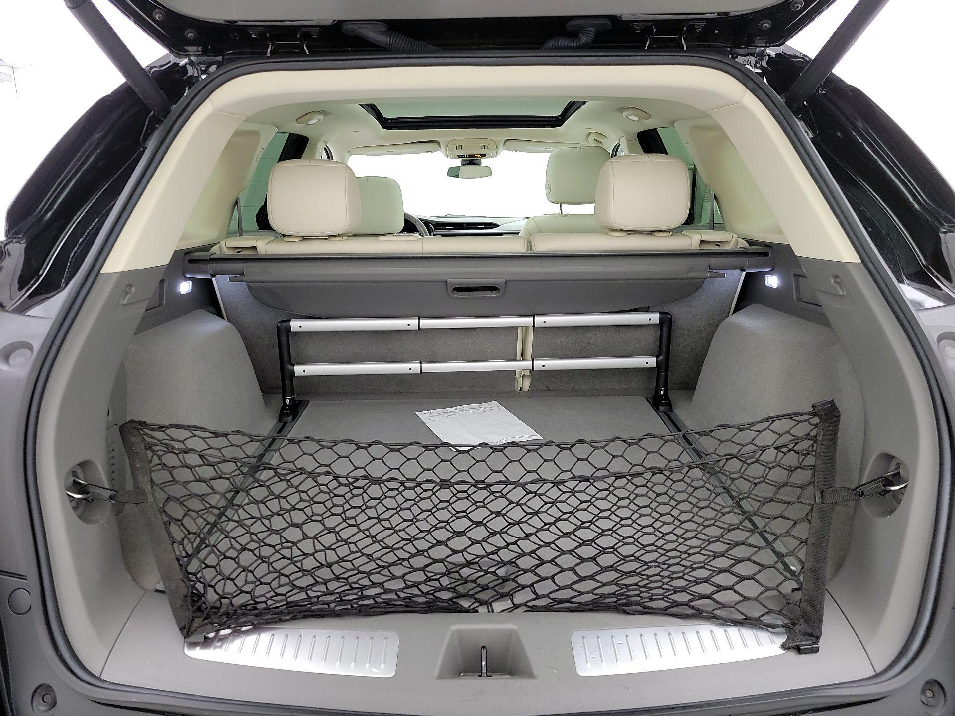 Thumbnail: 2024 Cadillac XT5 - 20