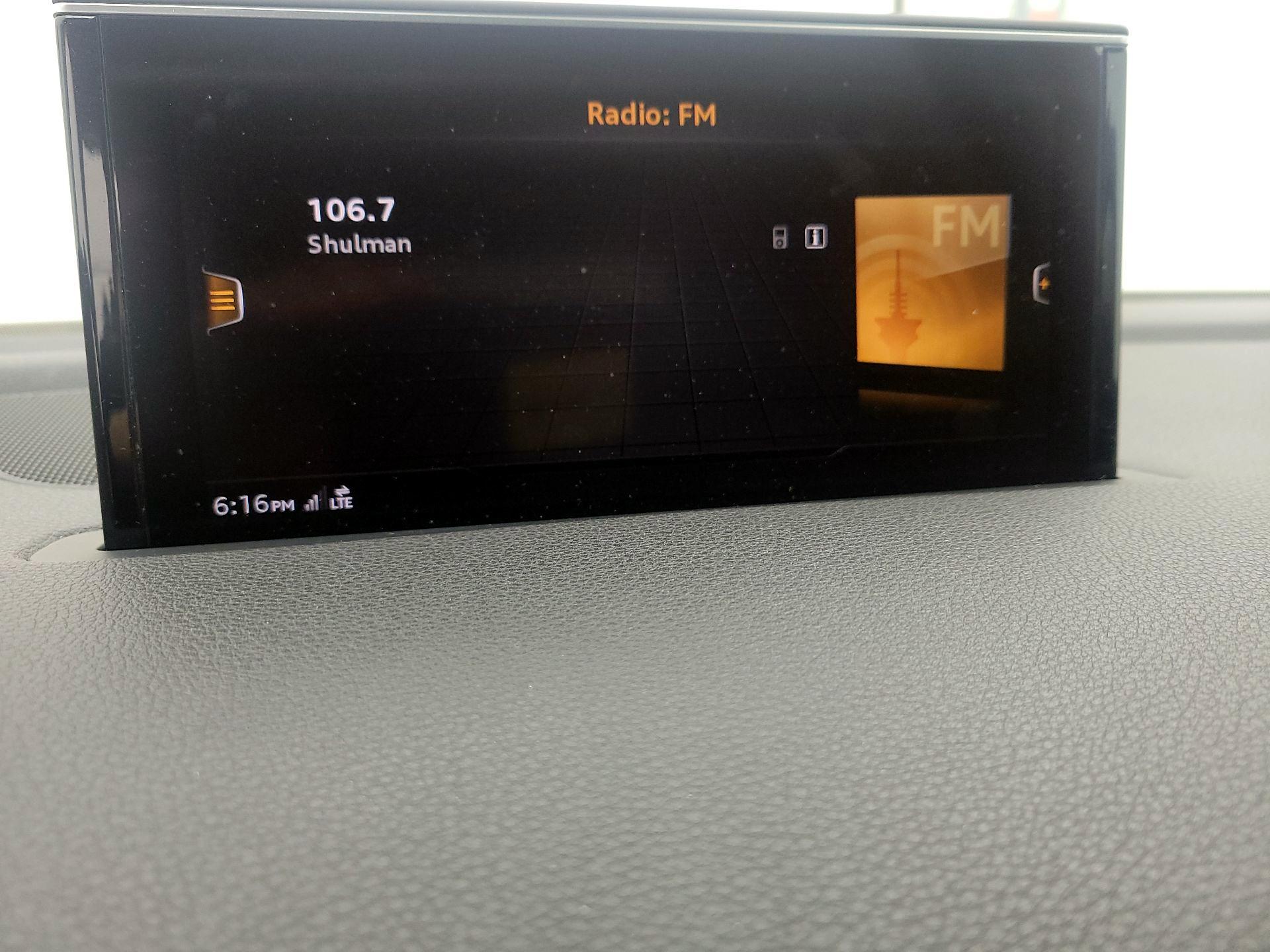 Thumbnail: 2017 Audi Q7 - 16