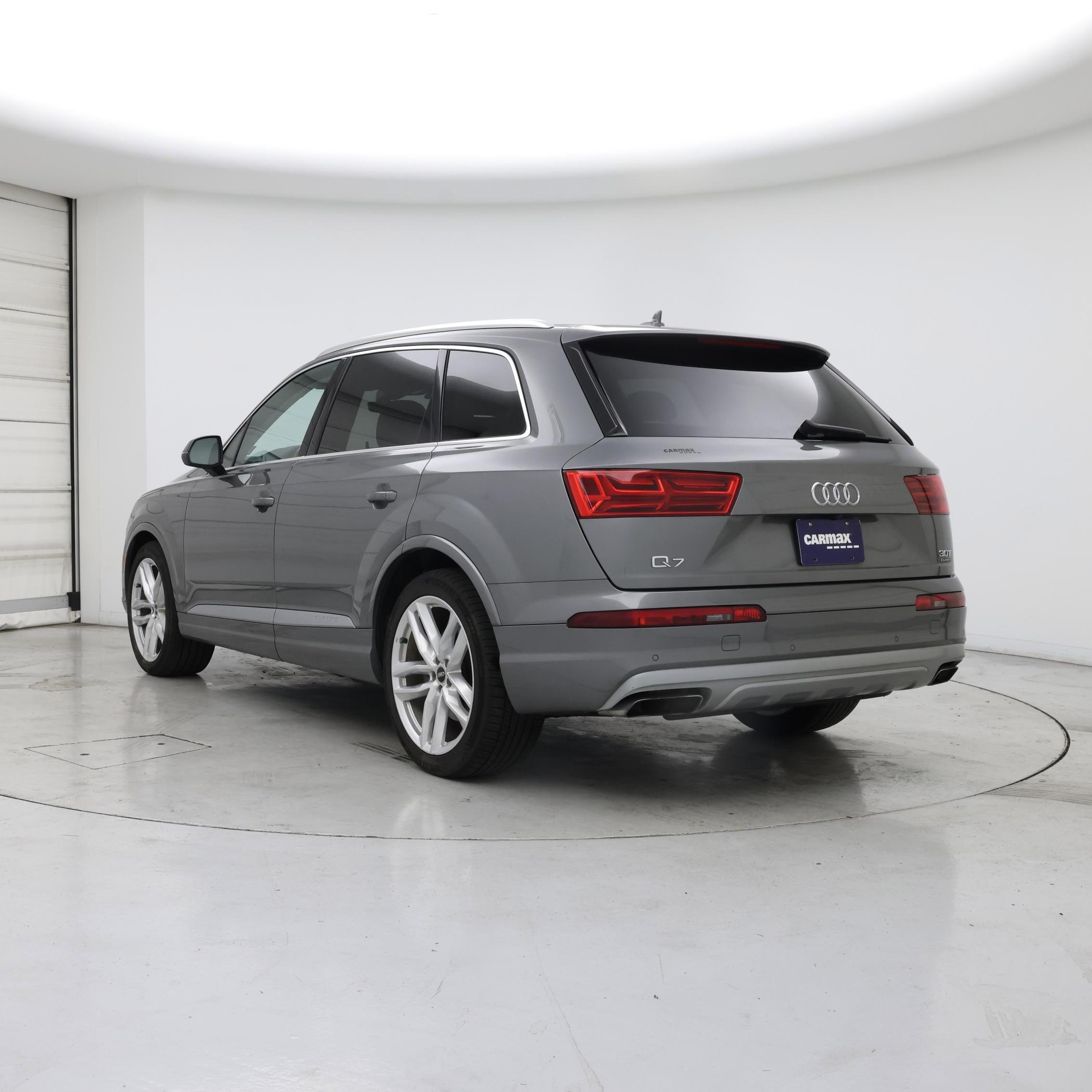 Thumbnail: 2017 Audi Q7 - 2