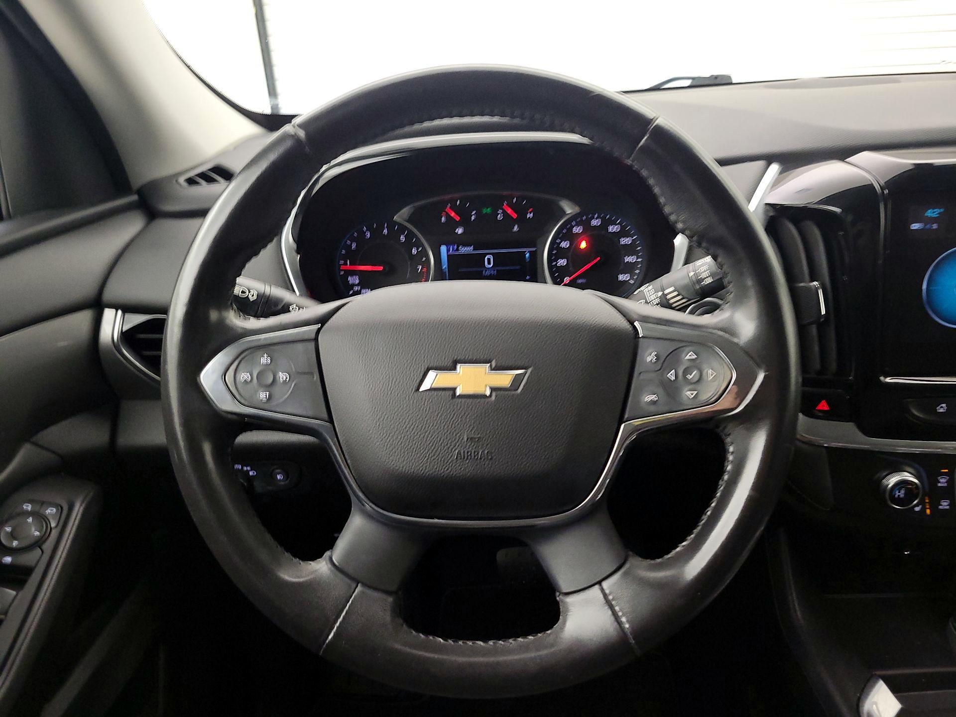 Thumbnail: 2019 Chevrolet Traverse - 10