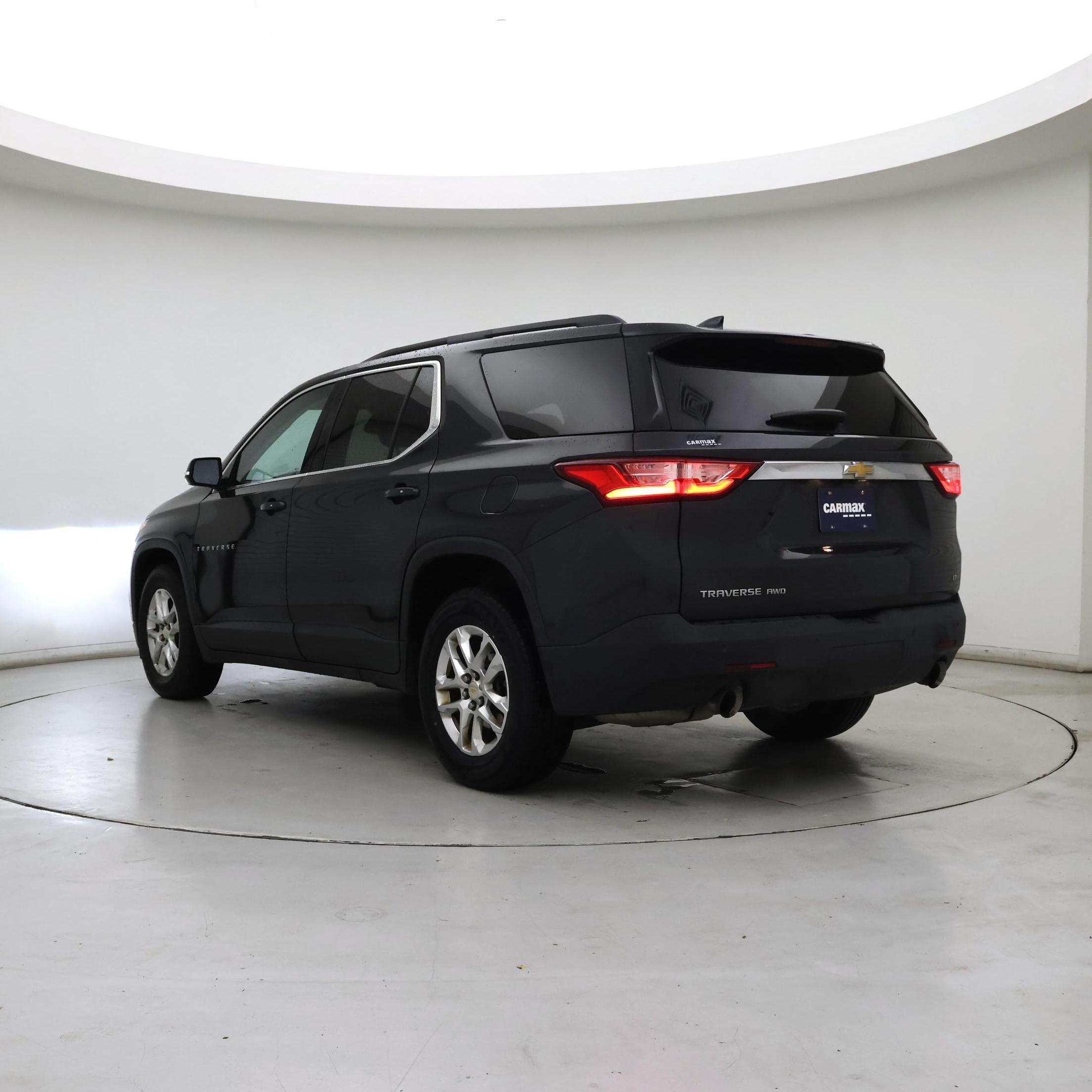 Thumbnail: 2019 Chevrolet Traverse - 2
