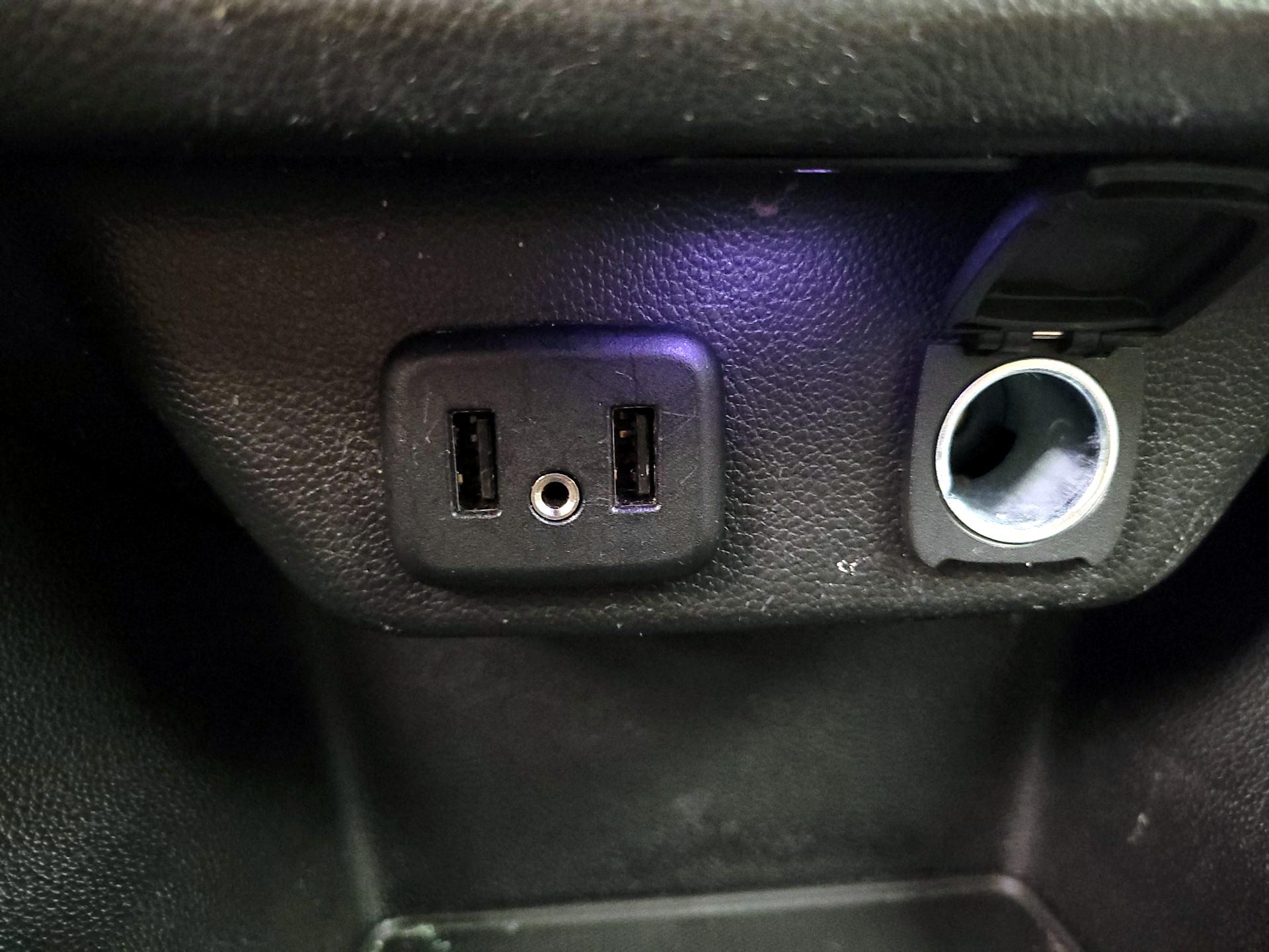 Thumbnail: 2019 Chevrolet Traverse - 19