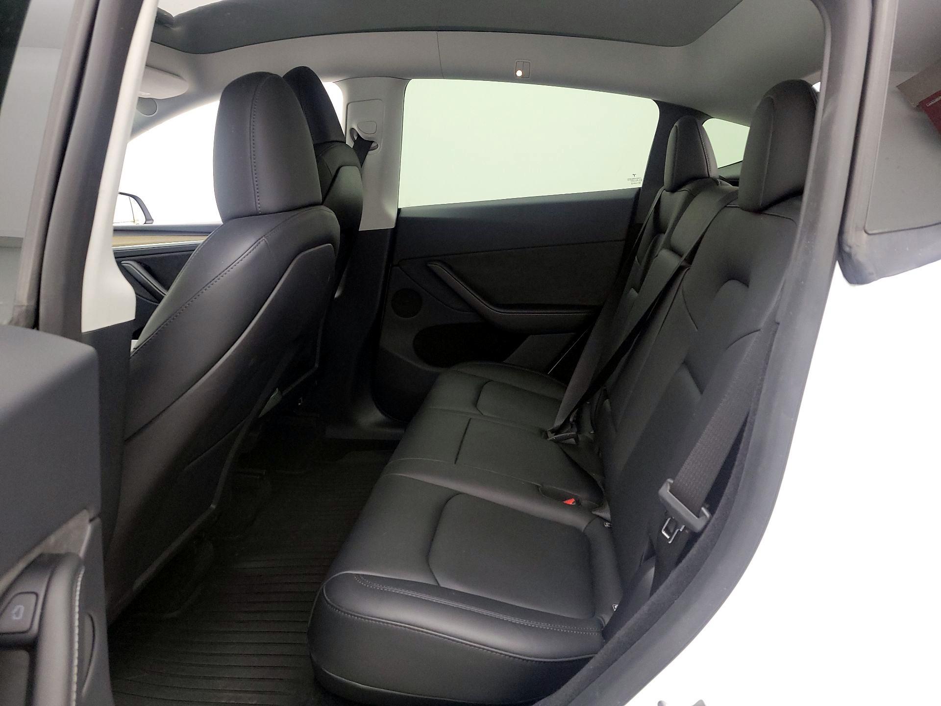 Thumbnail: 2023 Tesla Model Y - 18