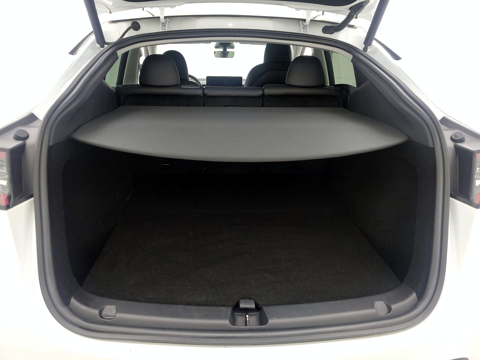 Thumbnail: 2023 Tesla Model Y - 19