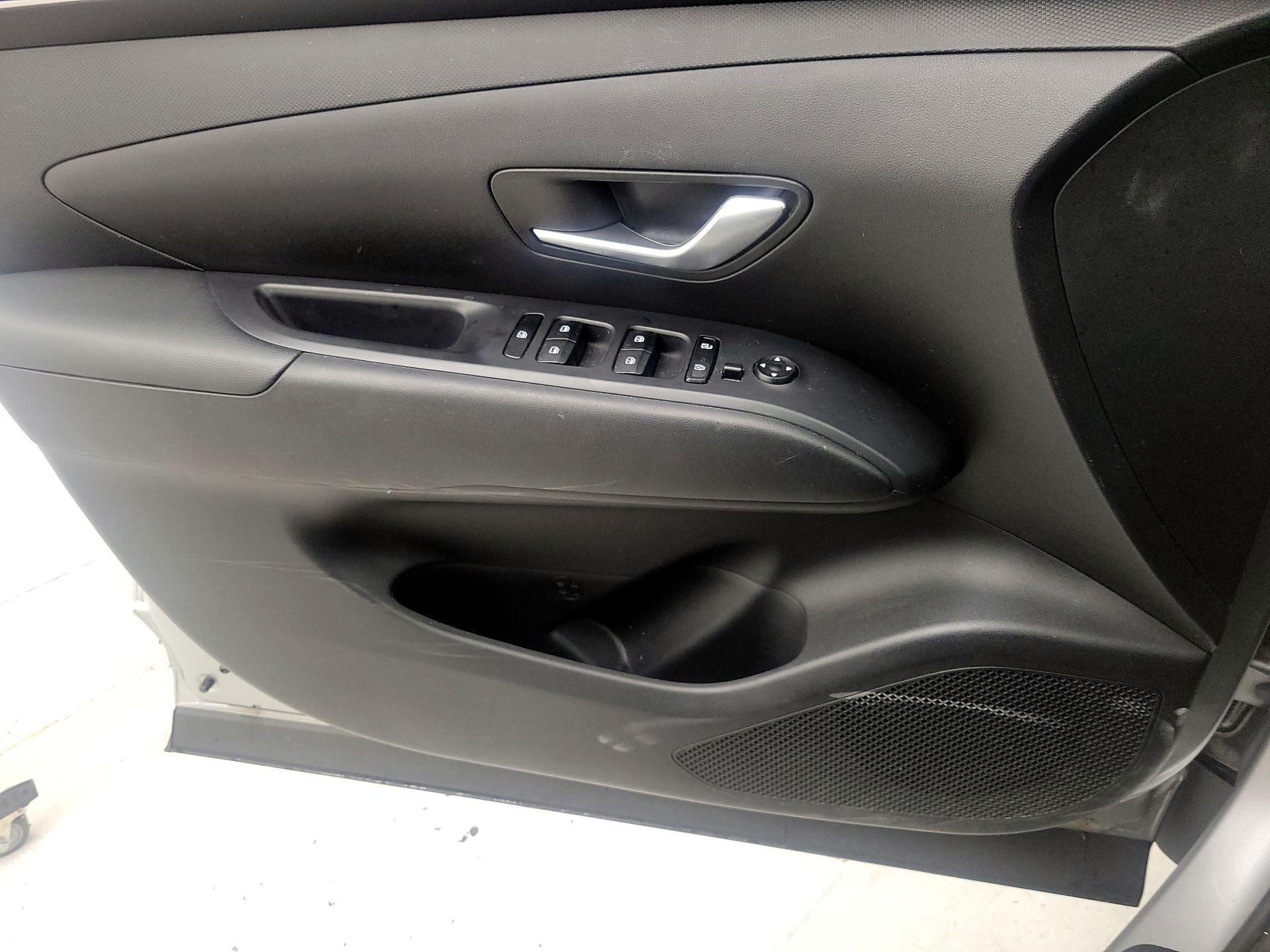 Thumbnail: 2023 Hyundai Tucson - 12