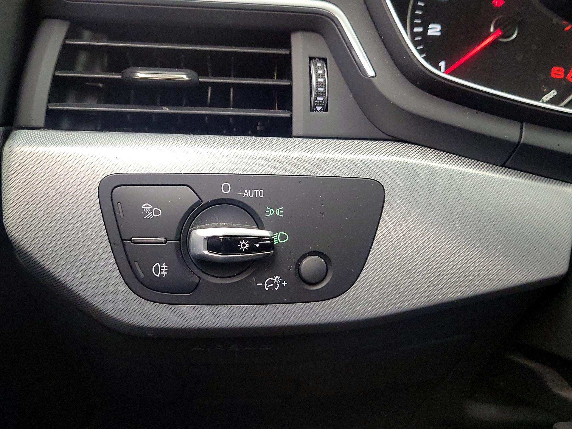 Thumbnail: 2017 Audi A4 - 13