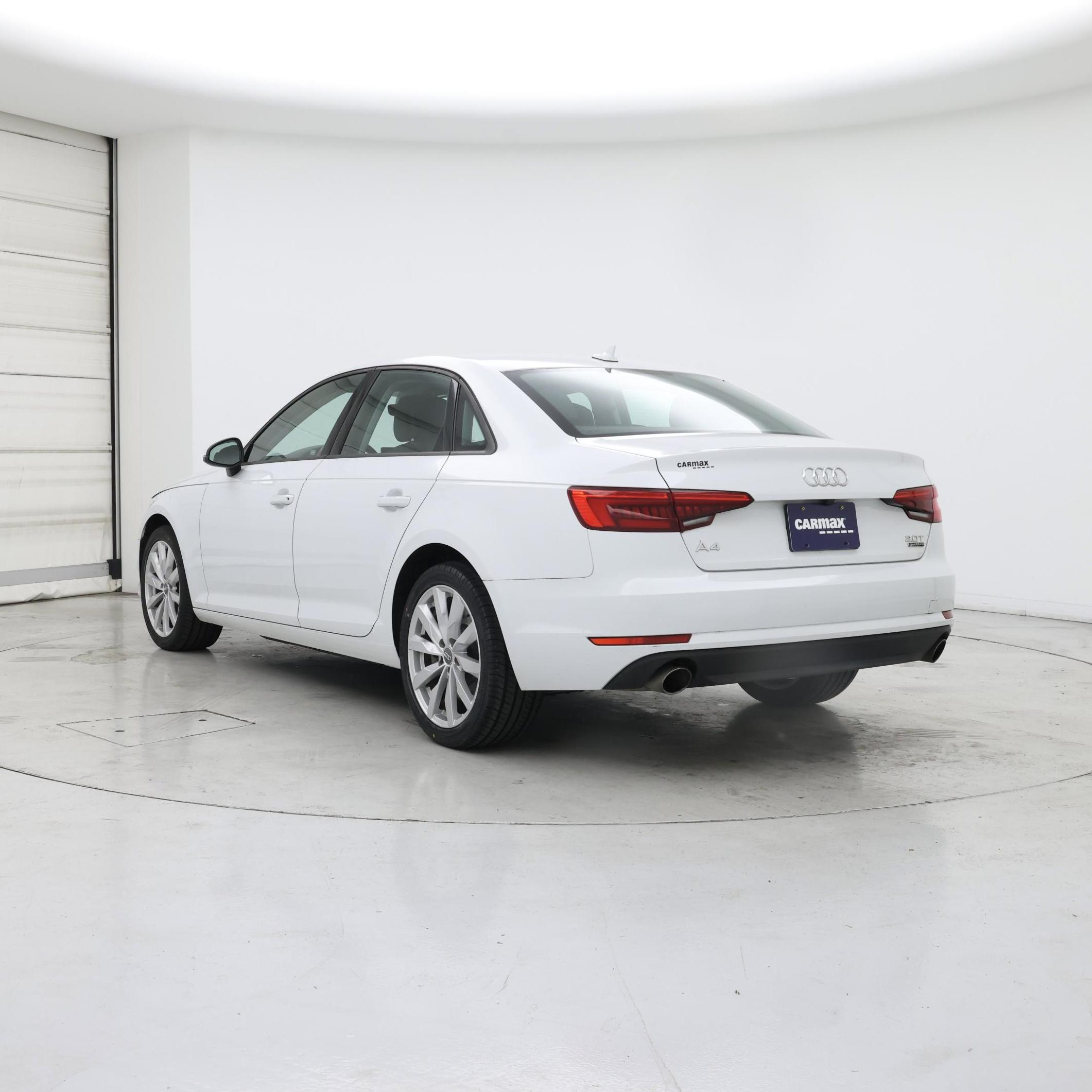 Thumbnail: 2017 Audi A4 - 2