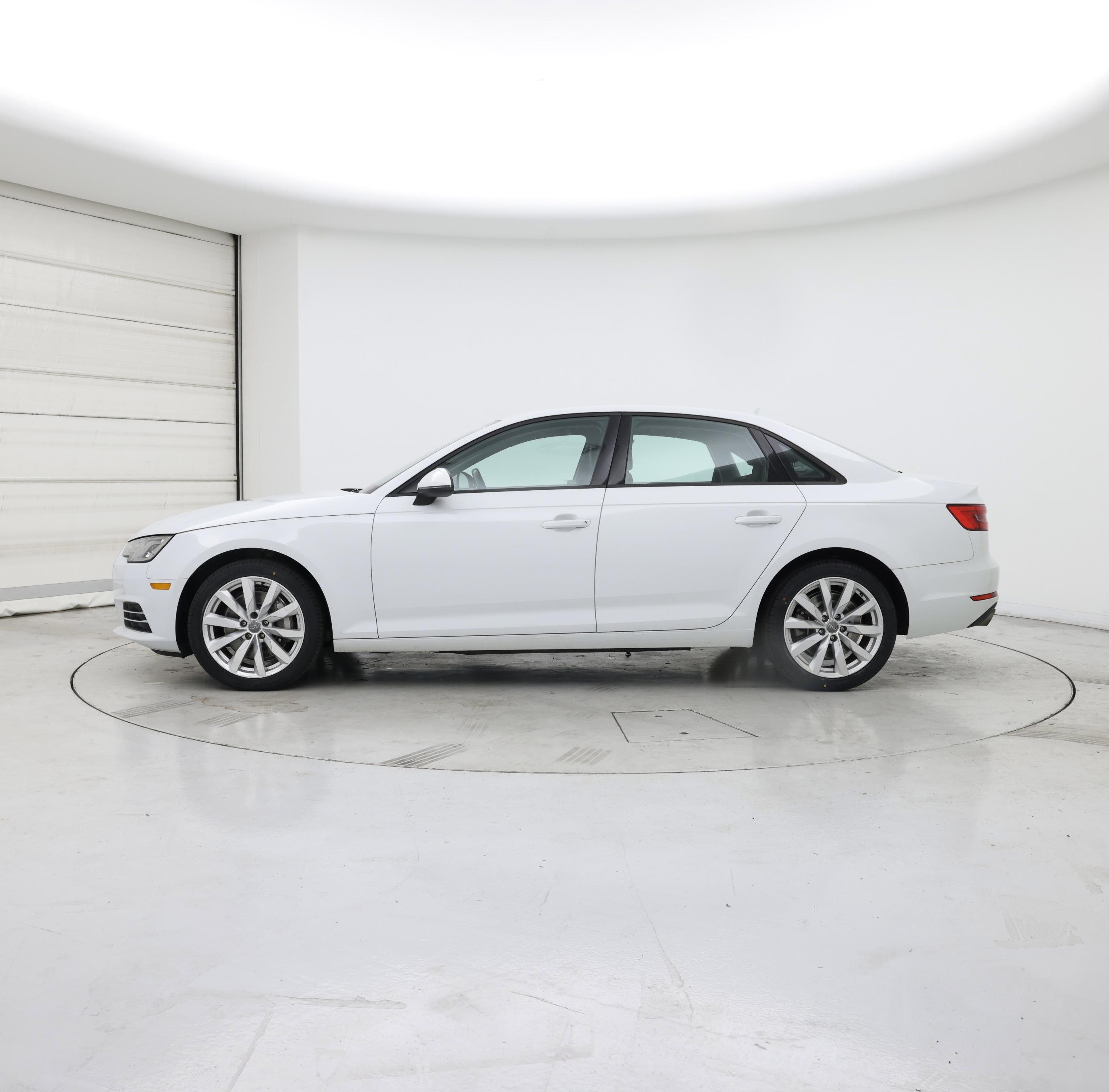 Thumbnail: 2017 Audi A4 - 3