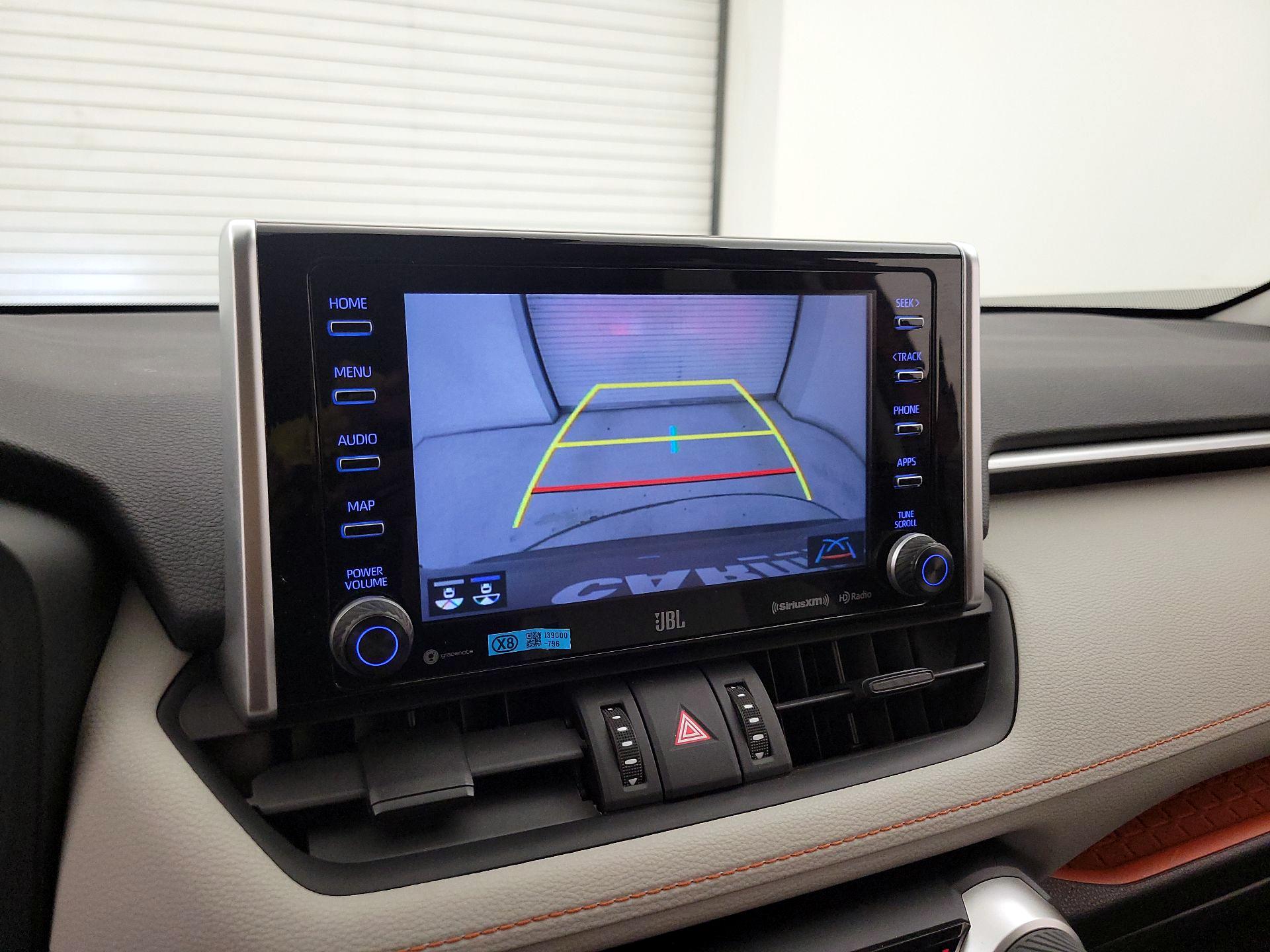 Thumbnail: 2019 Toyota RAV4 - 14