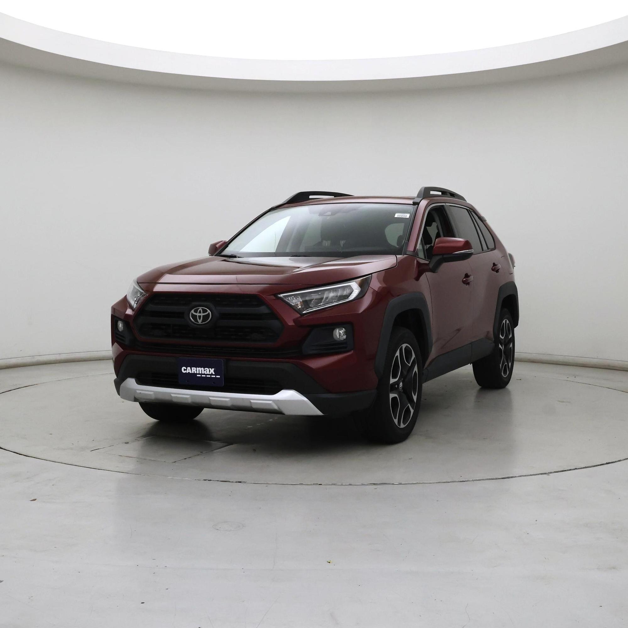 Thumbnail: 2019 Toyota RAV4 - 4
