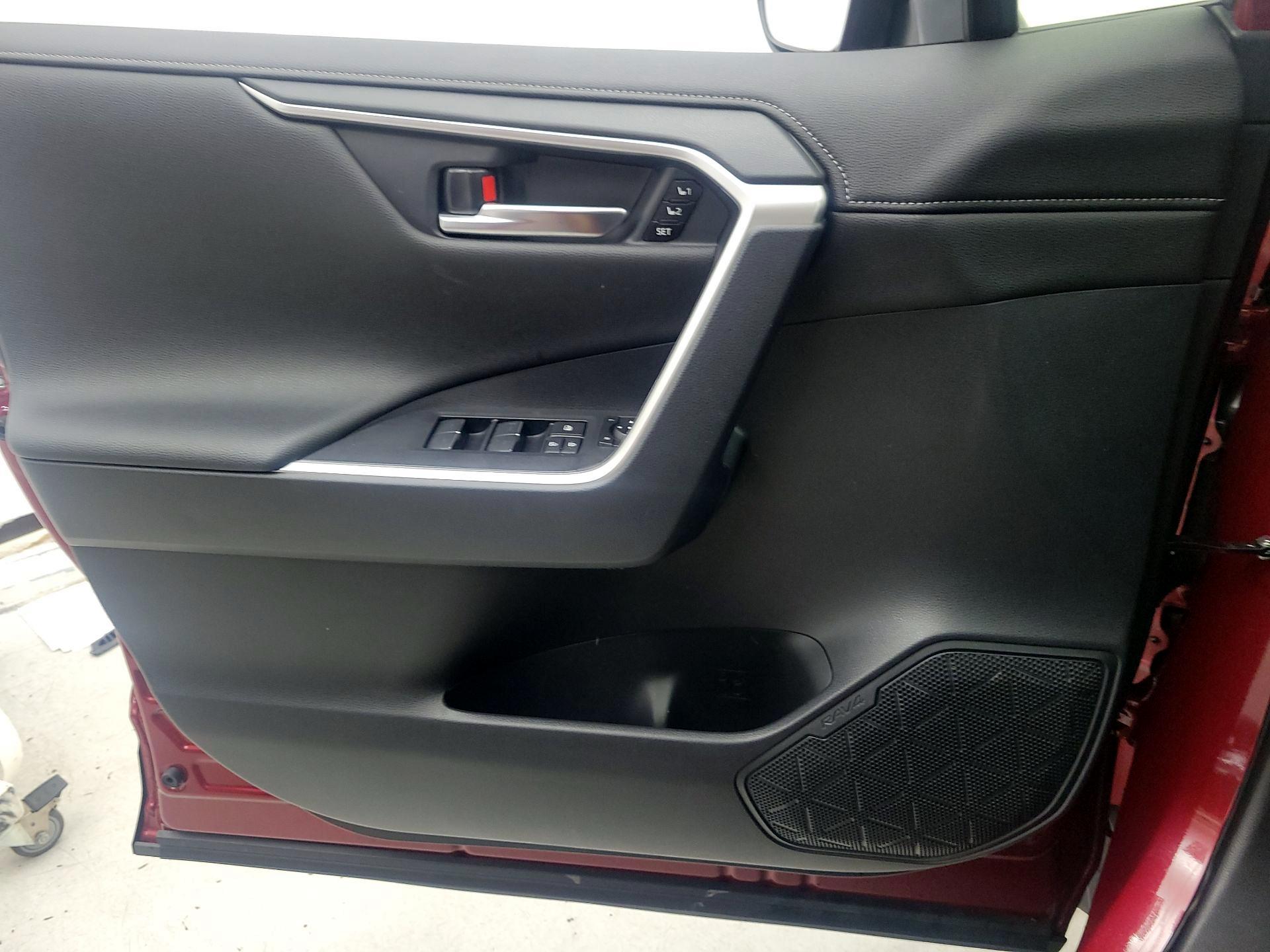 Thumbnail: 2024 Toyota RAV4 - 12