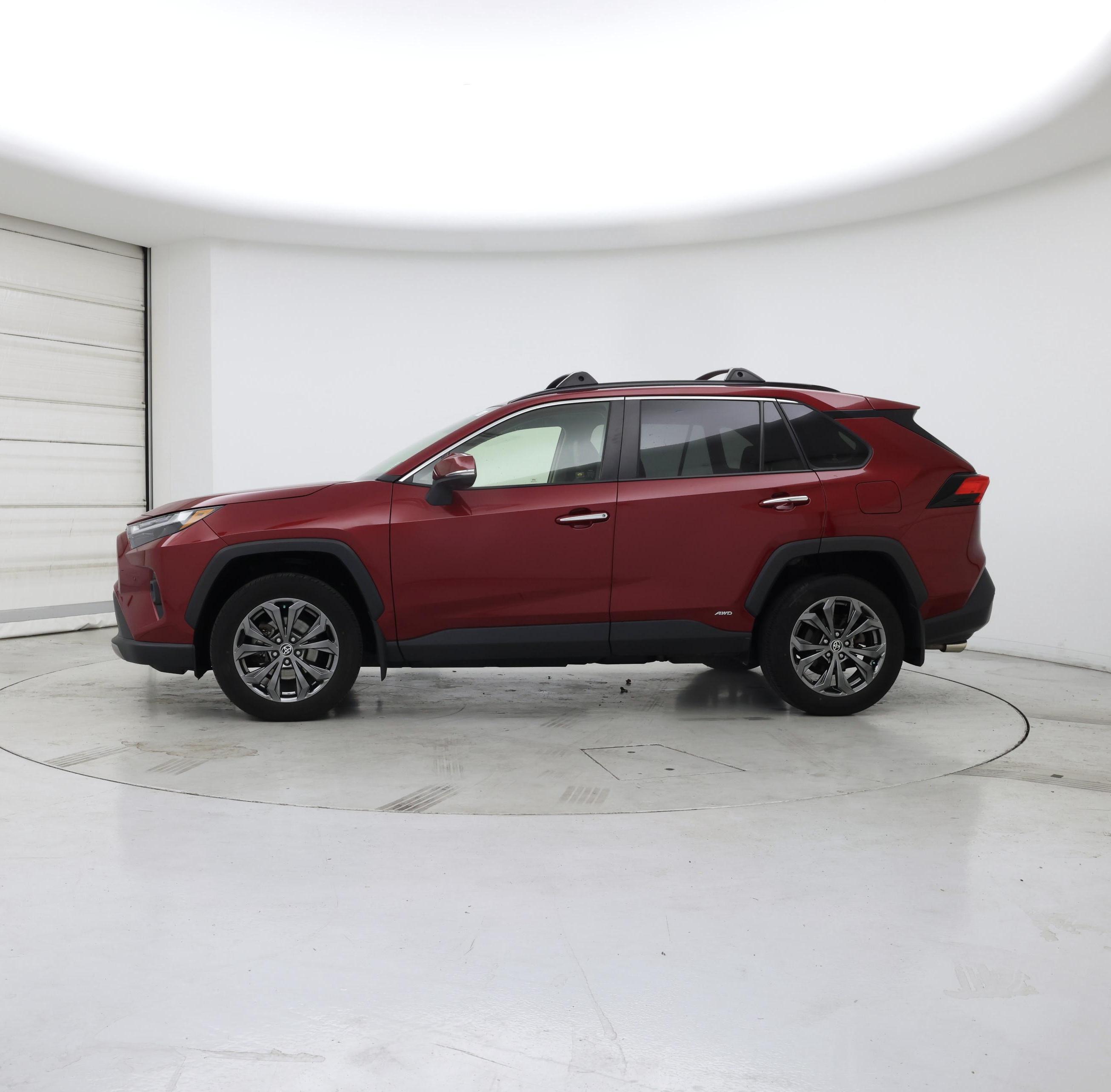 Thumbnail: 2024 Toyota RAV4 - 3