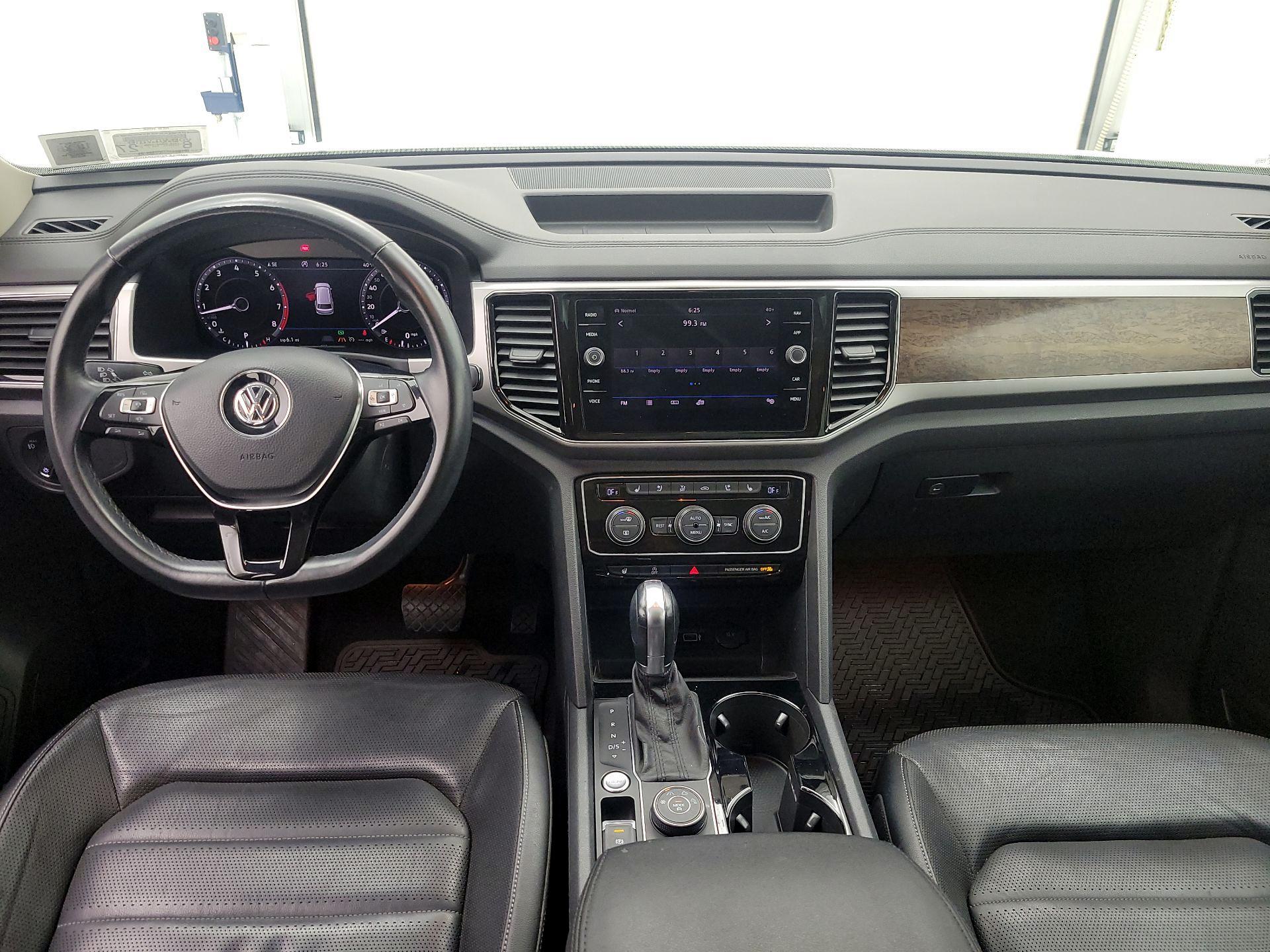 Thumbnail: 2019 Volkswagen Atlas - 9