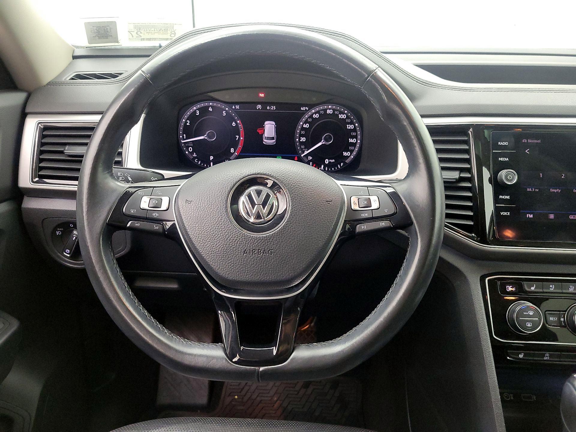 Thumbnail: 2019 Volkswagen Atlas - 10